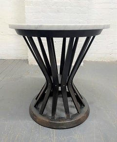 Tavolino in stile Edward Wormley