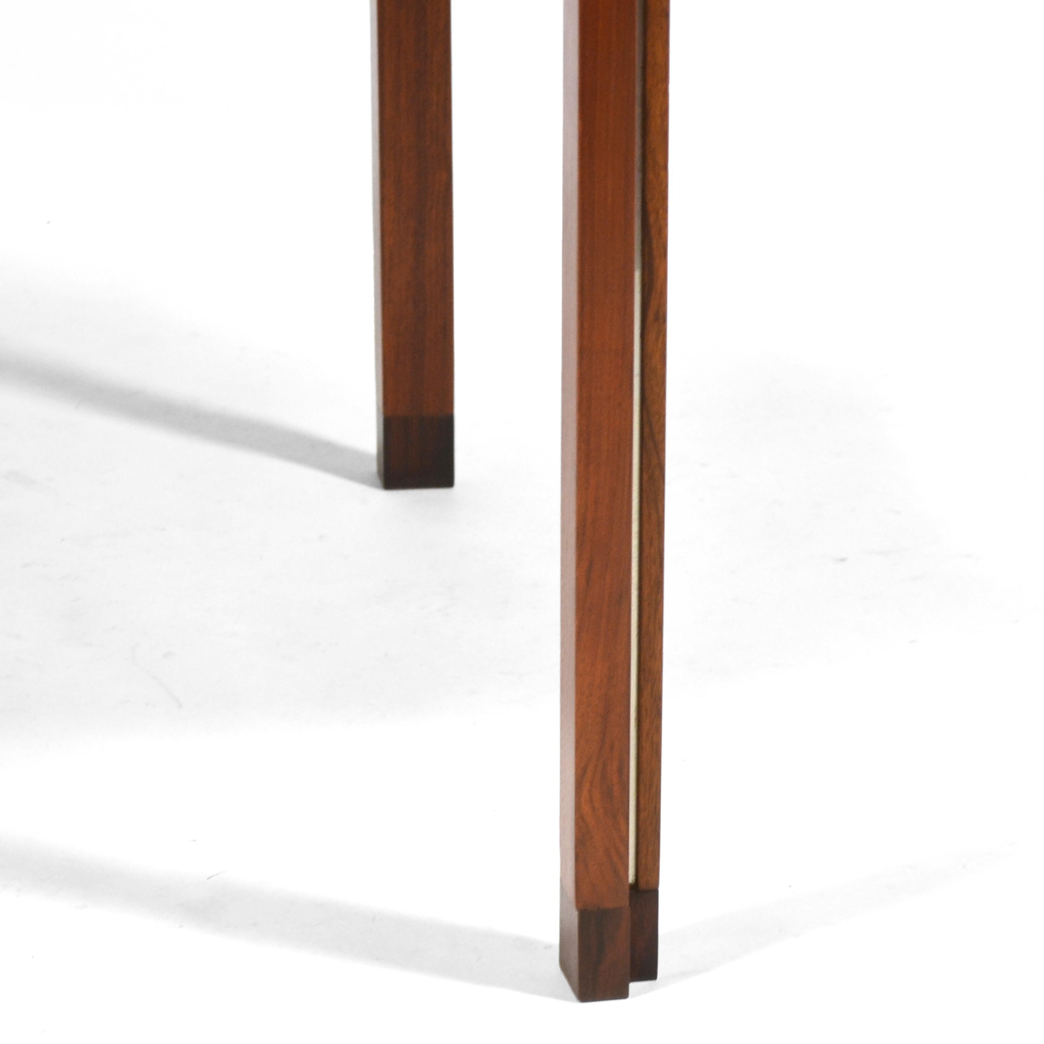 Table d'appoint Edward Wormley avec détails en métal par Dunbar en vente 1