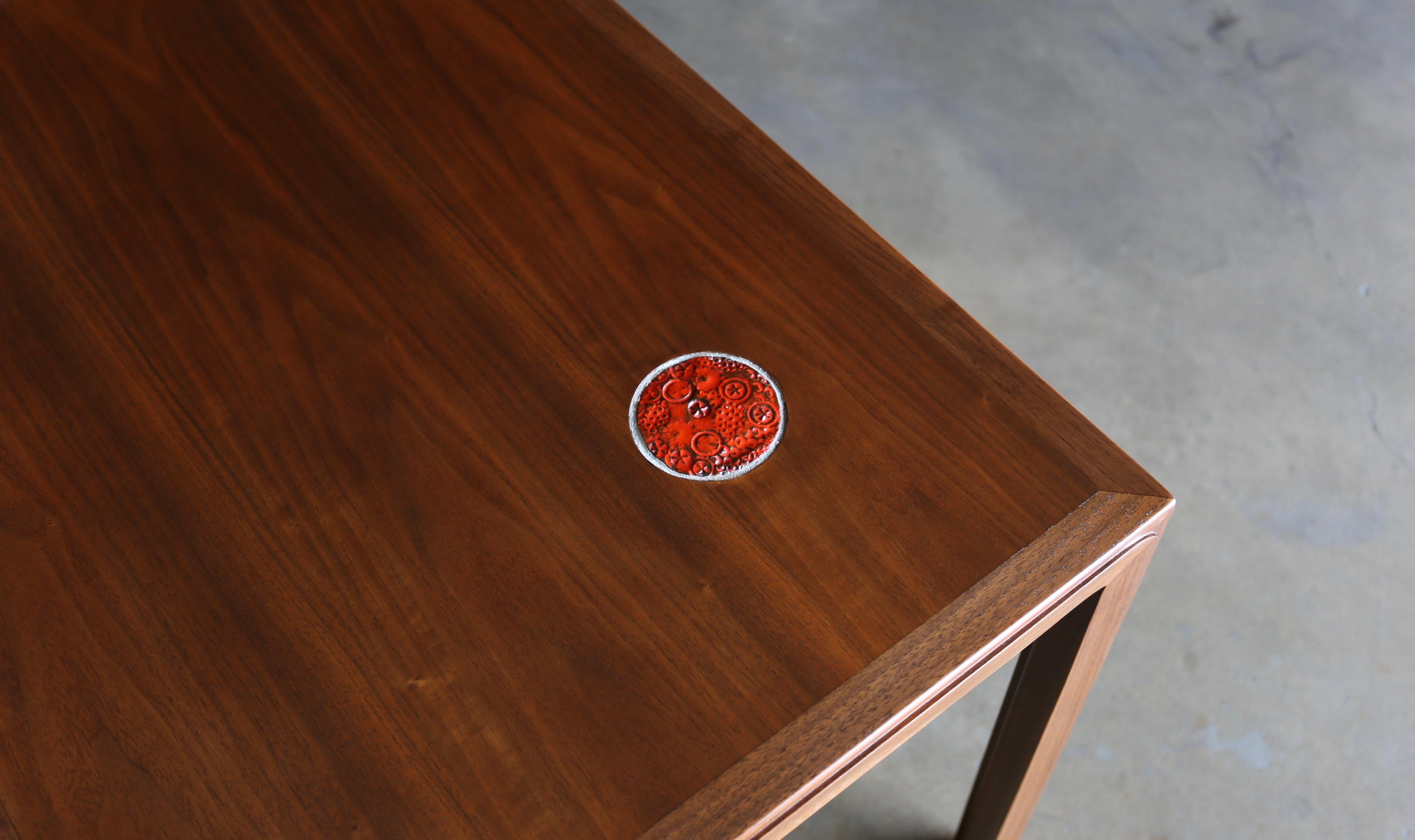 Edward Wormley Side Tables for Dunbar with Natzler Tiles, circa 1955 In Good Condition In Costa Mesa, CA