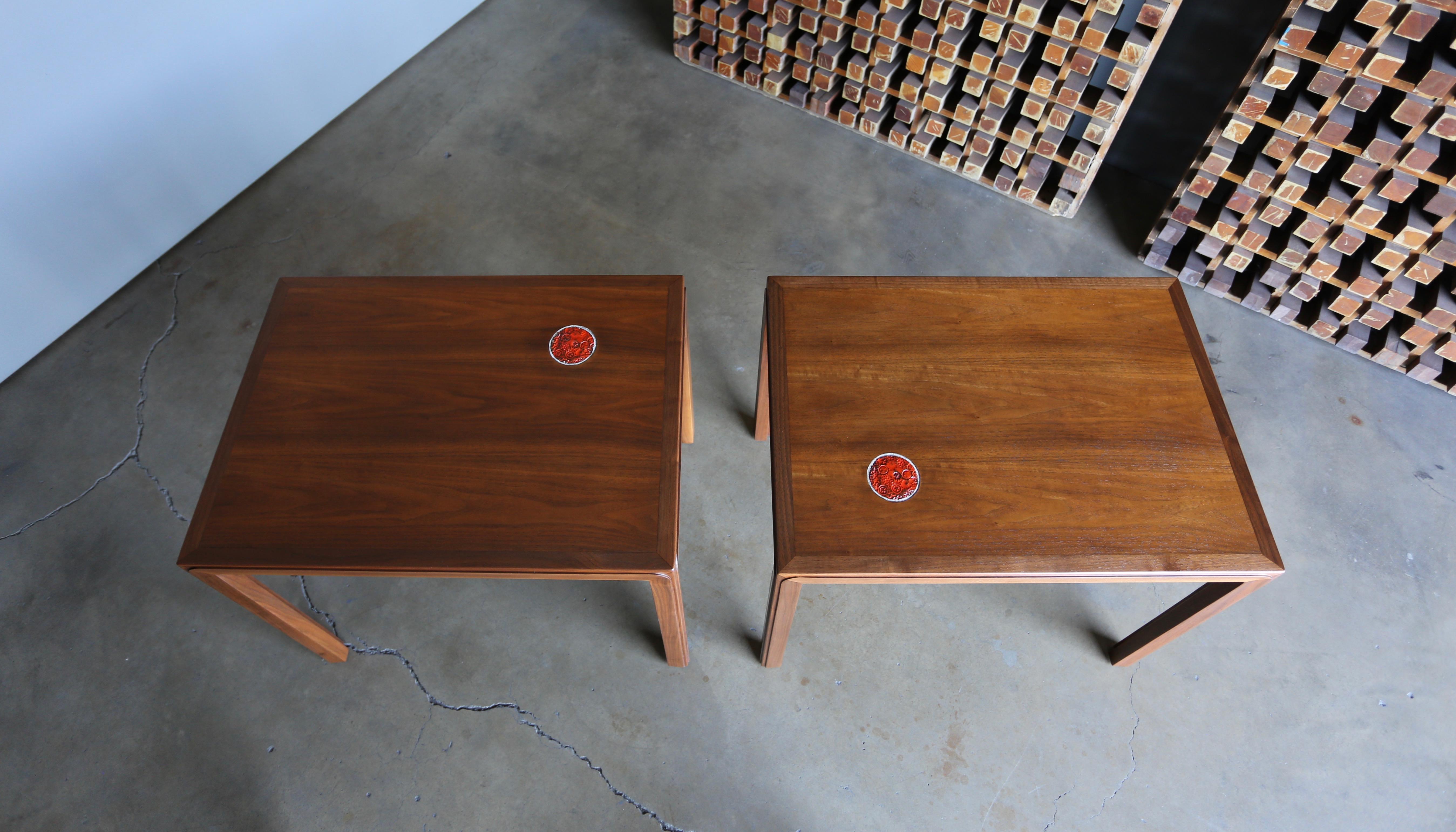 Edward Wormley Side Tables for Dunbar with Natzler Tiles, circa 1955 2