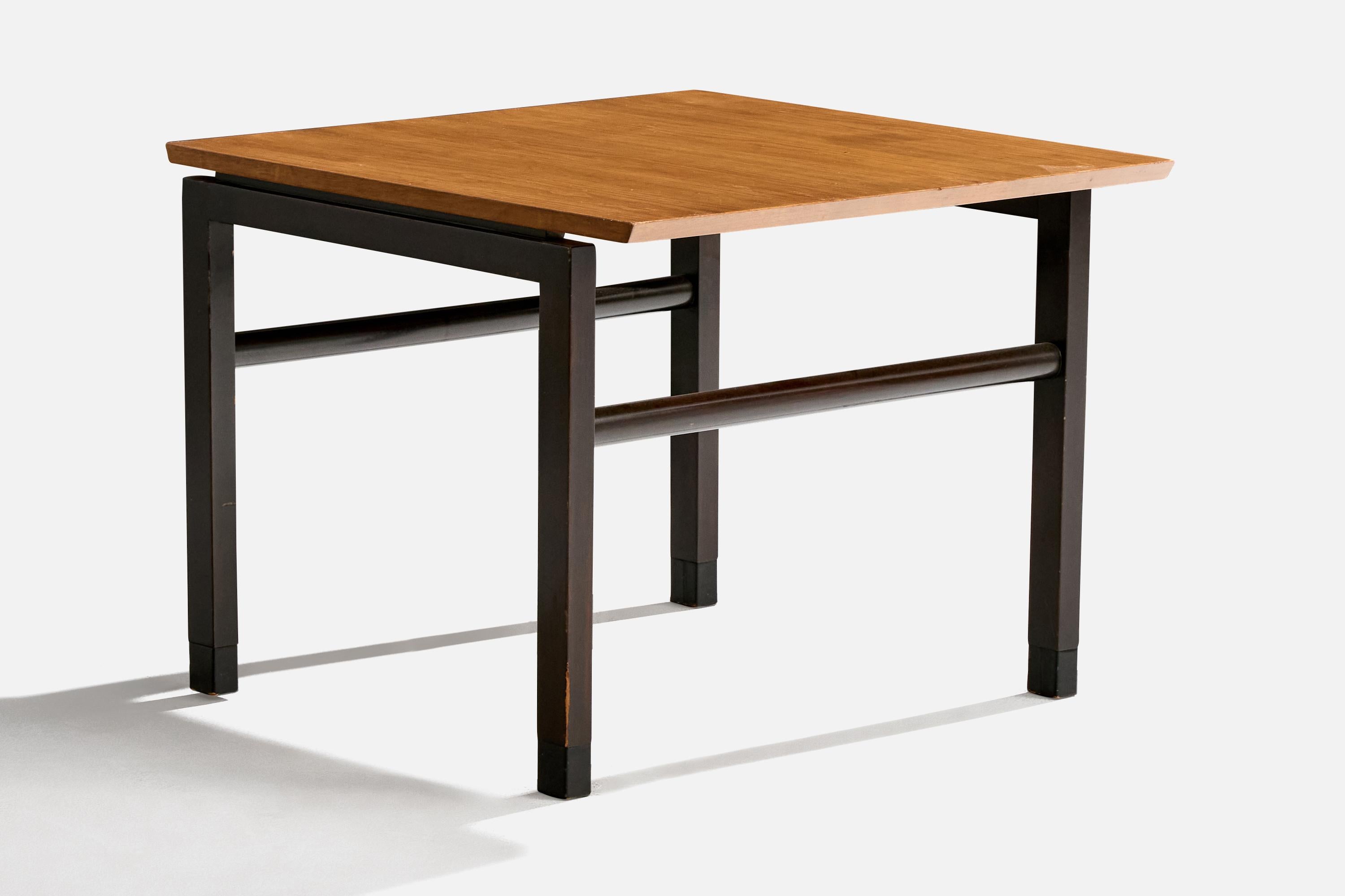 Américain Edward Wormley, Tables d'appoint, Wood, USA, années 1960 en vente
