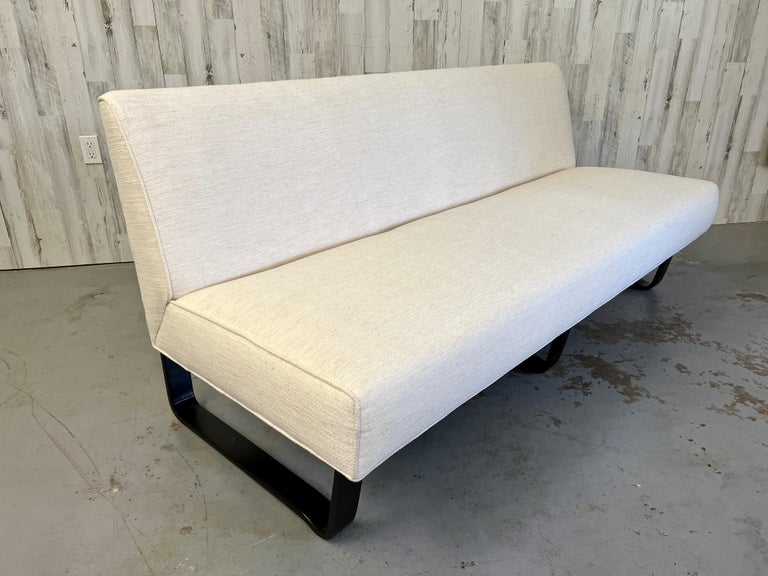 Edward Wormley Slipper Sofa for Dunbar In Good Condition For Sale In Denton, TX
