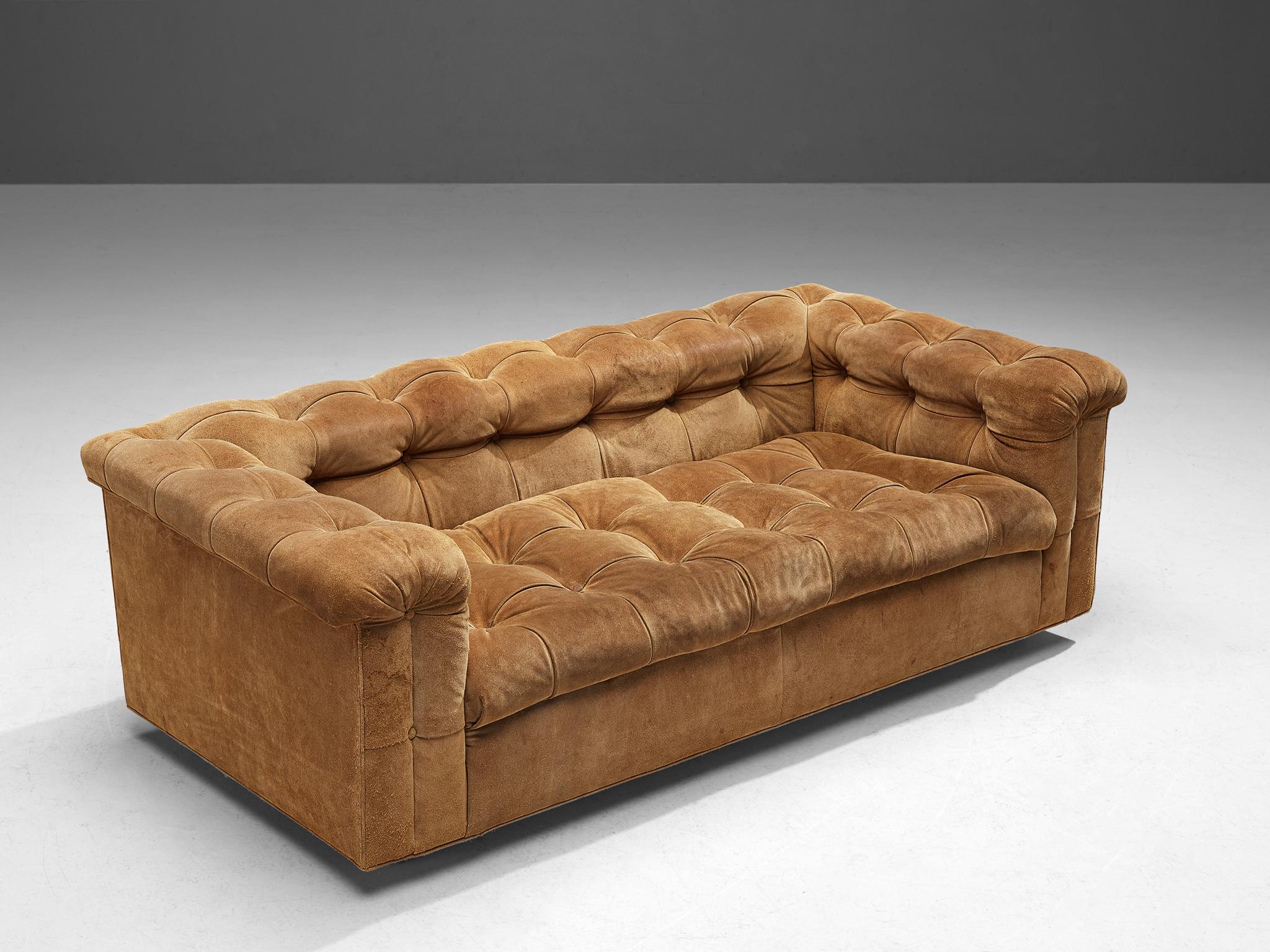 Edward Wormley Sofa in Cognac Suede In Good Condition In Waalwijk, NL