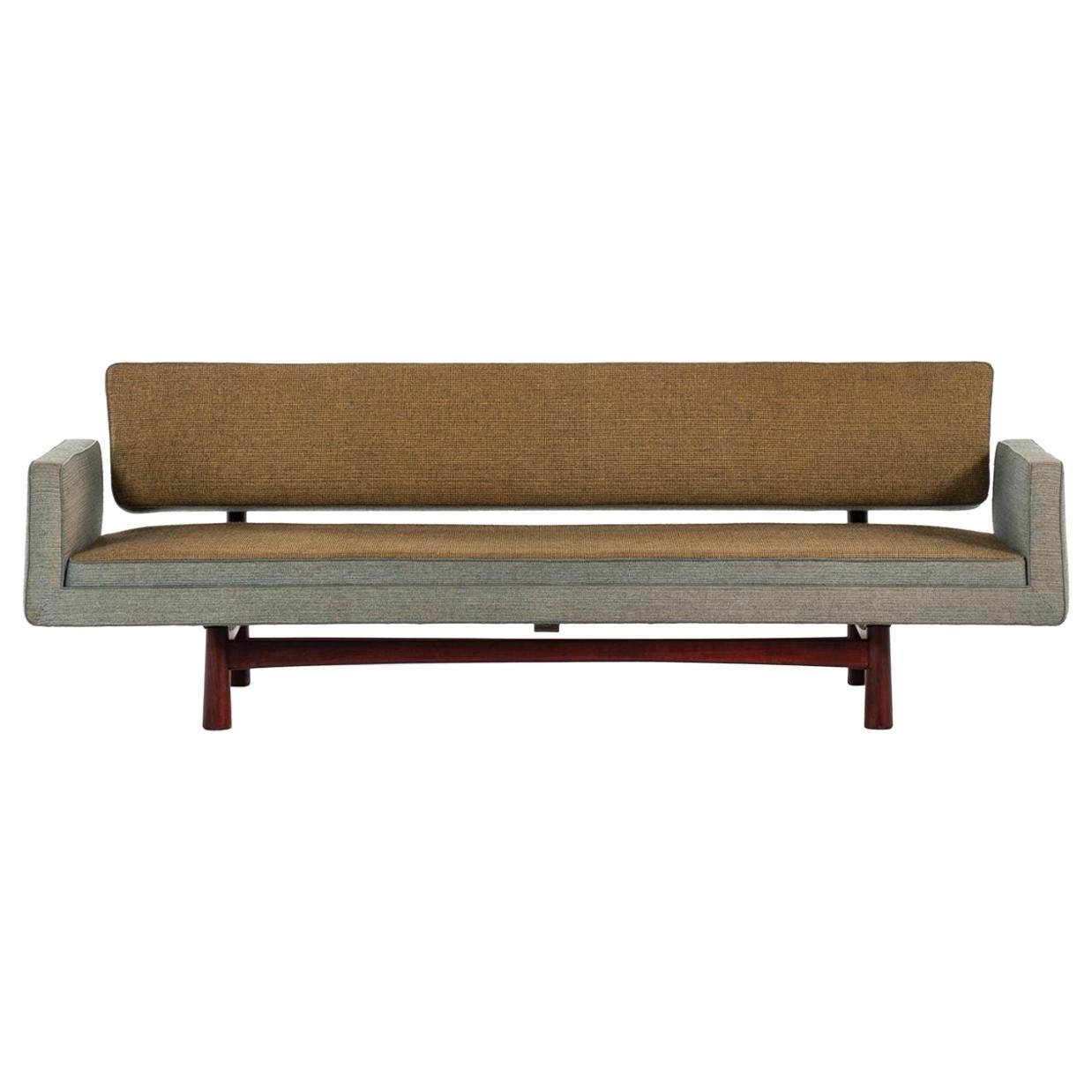 Edward Wormley Sofa Model New York / 5316 Produced by DUX in Sweden