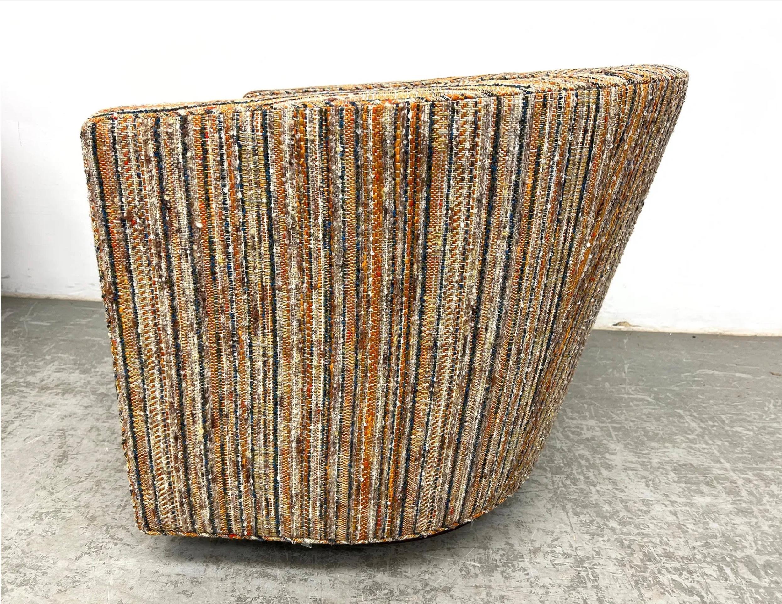 Américain Edward Wormley Swivel Lounge Chairs en vente