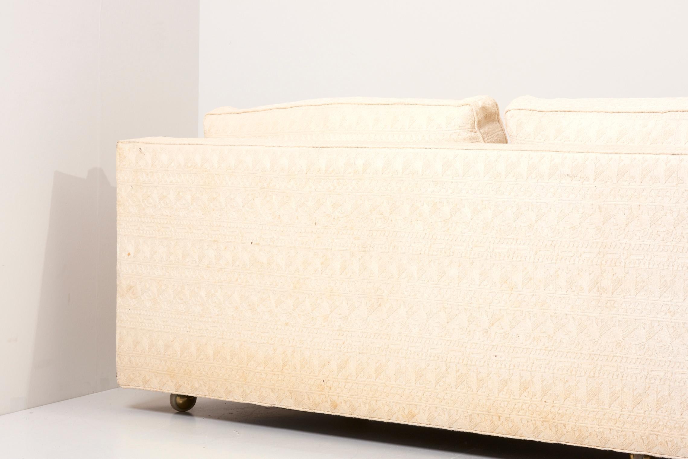 Edward Wormley light beige Tuxedo Sofa for Dunbar, USA 1960s For Sale 5