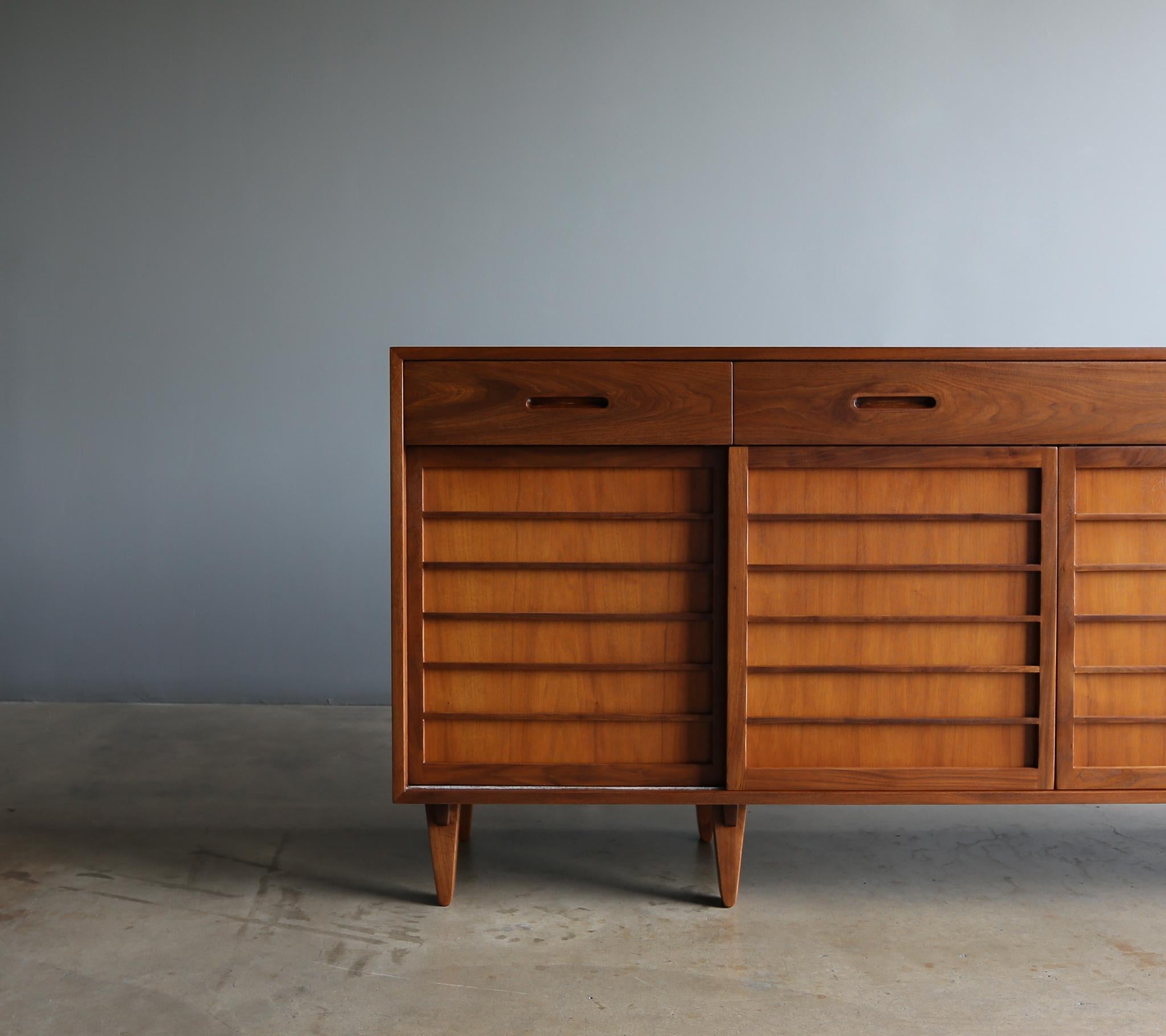 Edward Wormley Walnut Credenza for Dunbar, circa 1955 7