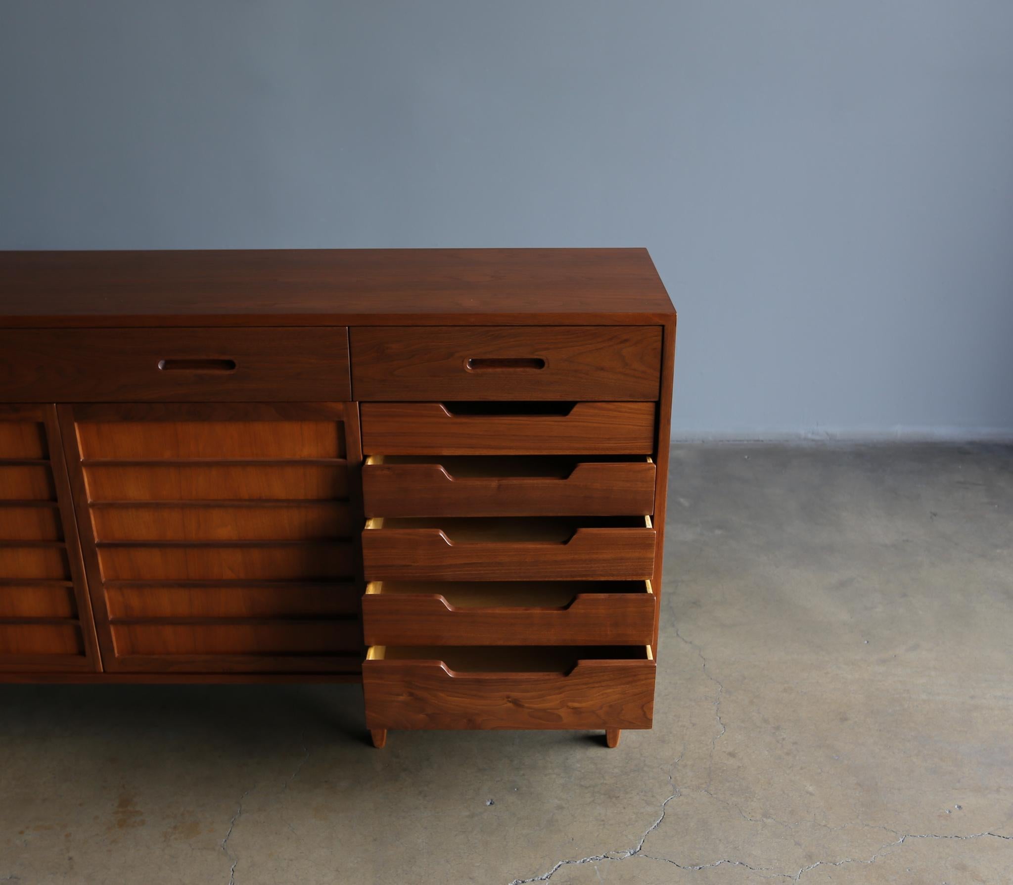 Edward Wormley Walnut Credenza for Dunbar, circa 1955 9