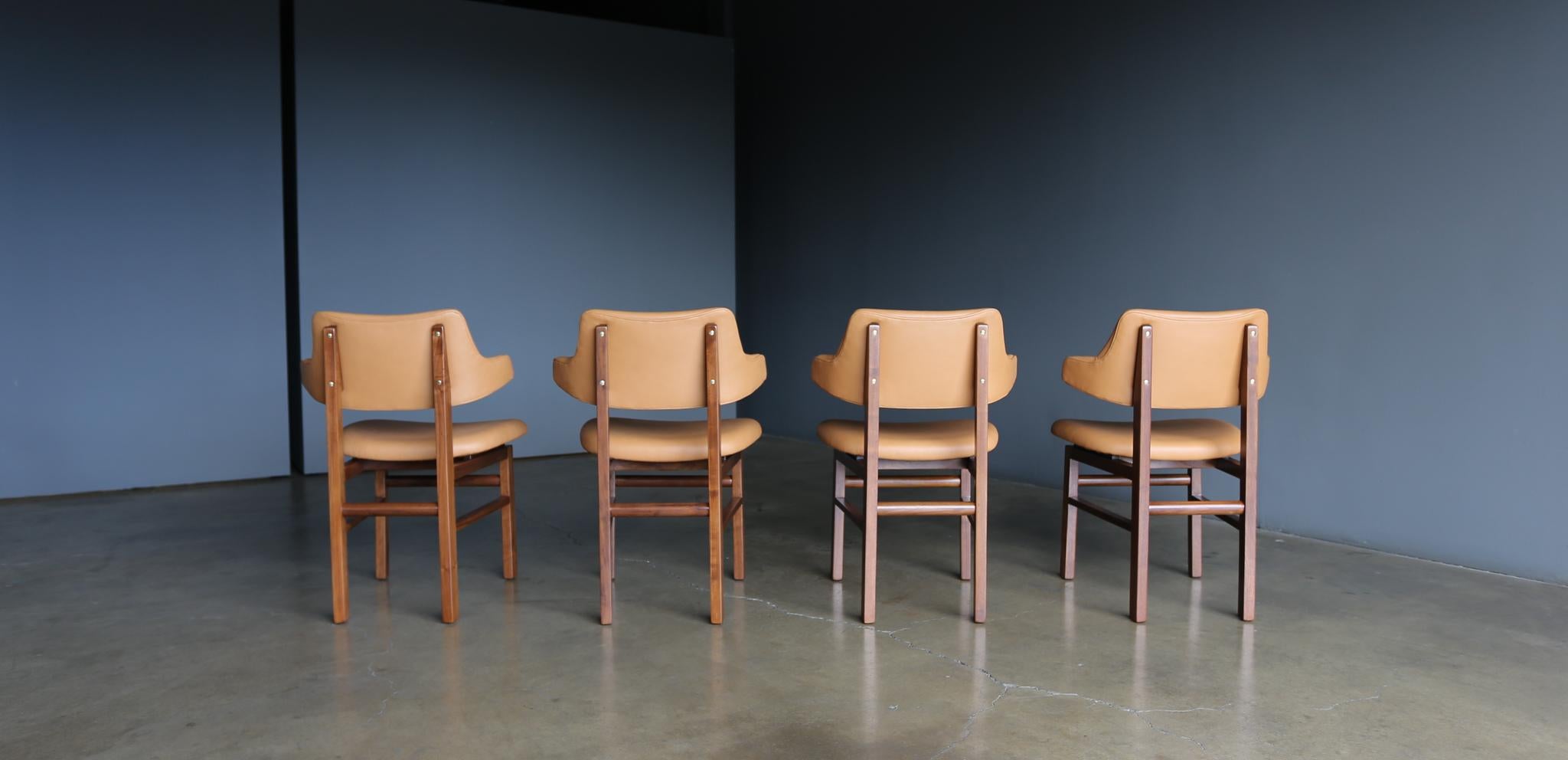 American Edward Wormley Walnut and Leather Model 675 Dining Chairs for Dunbar, circa 1955