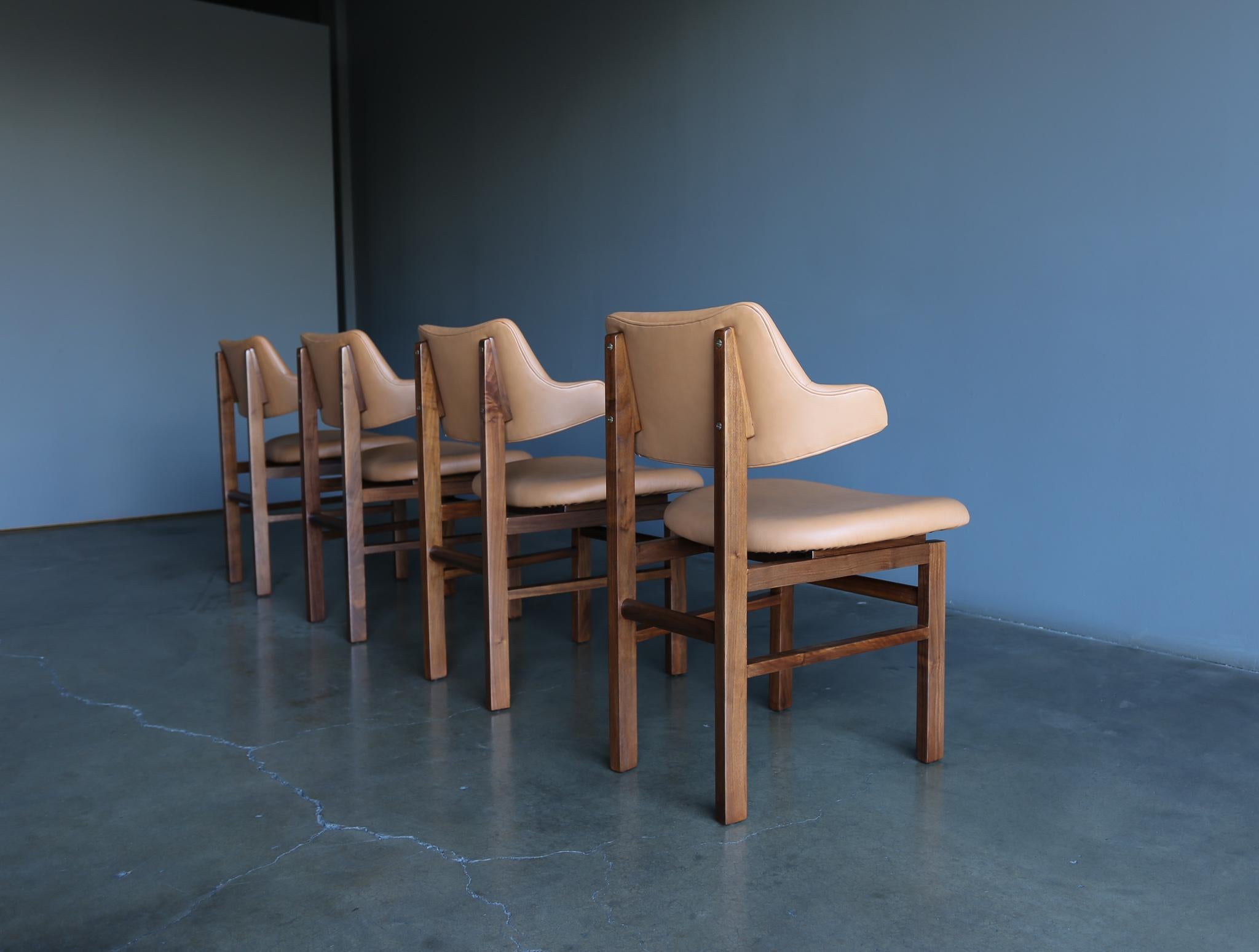 Edward Wormley Walnut and Leather Model 675 Dining Chairs for Dunbar, circa 1955 2