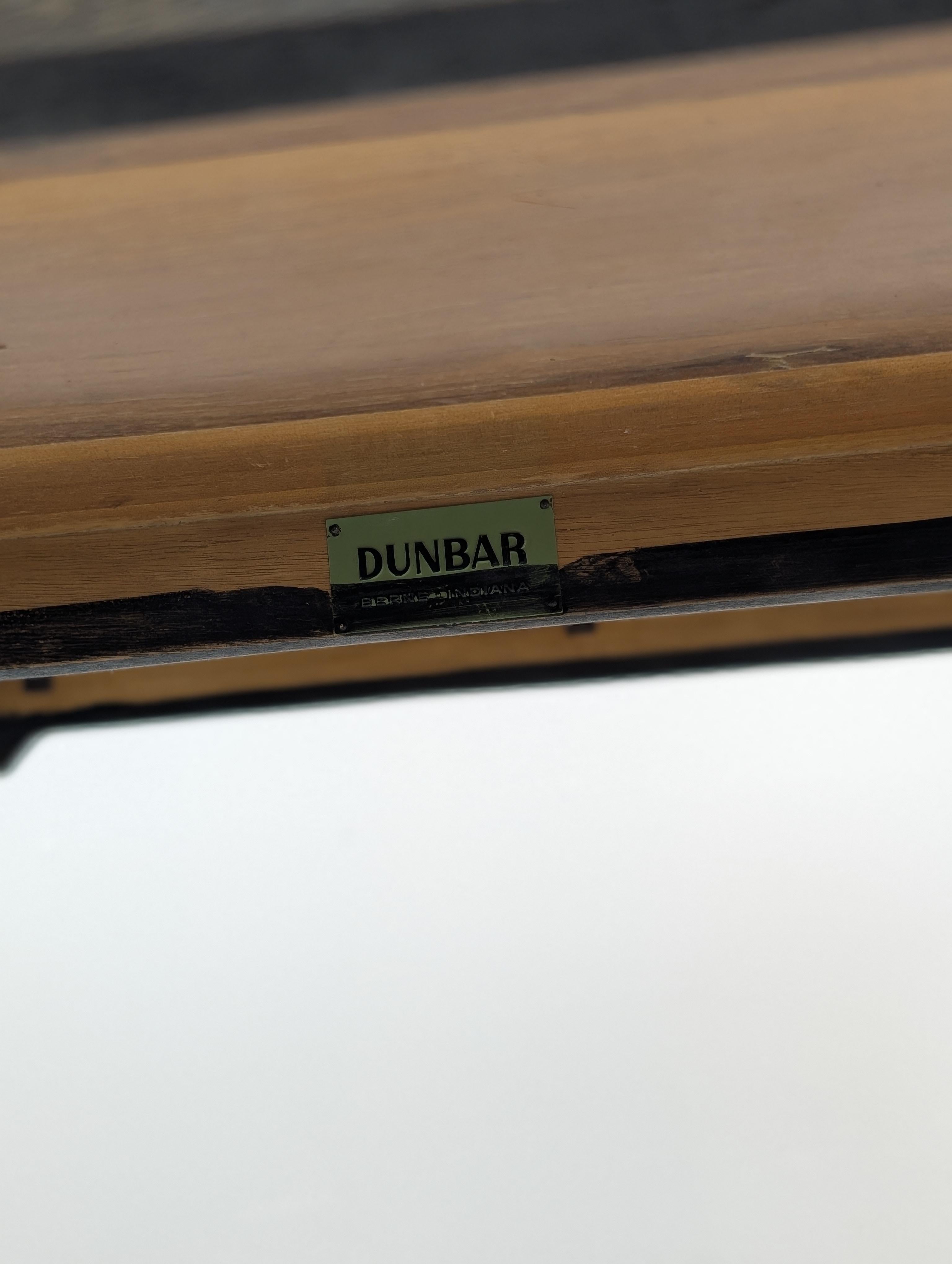 Tables gigognes en noyer Edward Wormley modèle #4785, set de cinq en vente 7