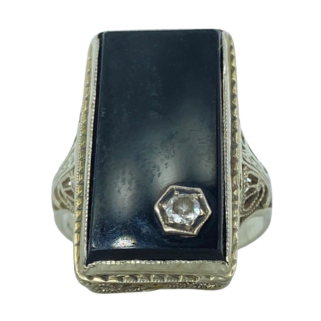 Women's or Men's Edwardian 0.07 Carat Diamond In Rectangular Onyx Filigree Ring 14k White Gold For Sale