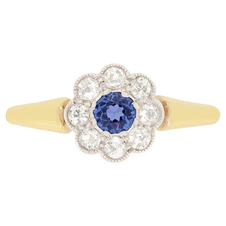 Anillo eduardiano en racimo de zafiros y diamantes de 0,25 ct, c.1910