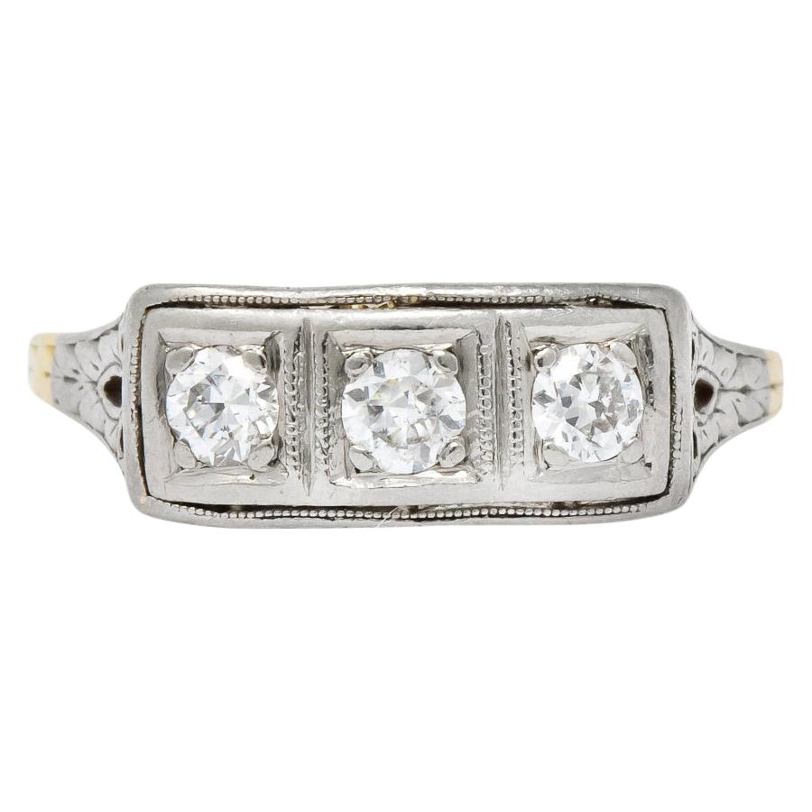 Edwardian 0.30 Carat Diamond Platinum-Topped 14 Karat Gold Ring