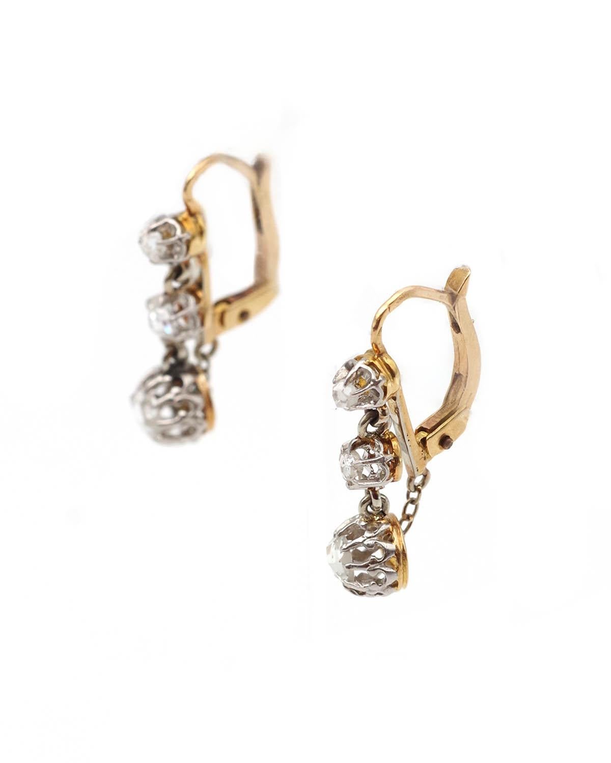 Taille rose Boucles d'oreilles édouardiennes en or 18k et platine, Boucles d'oreilles anciennes, diamant 0.36 ct en vente
