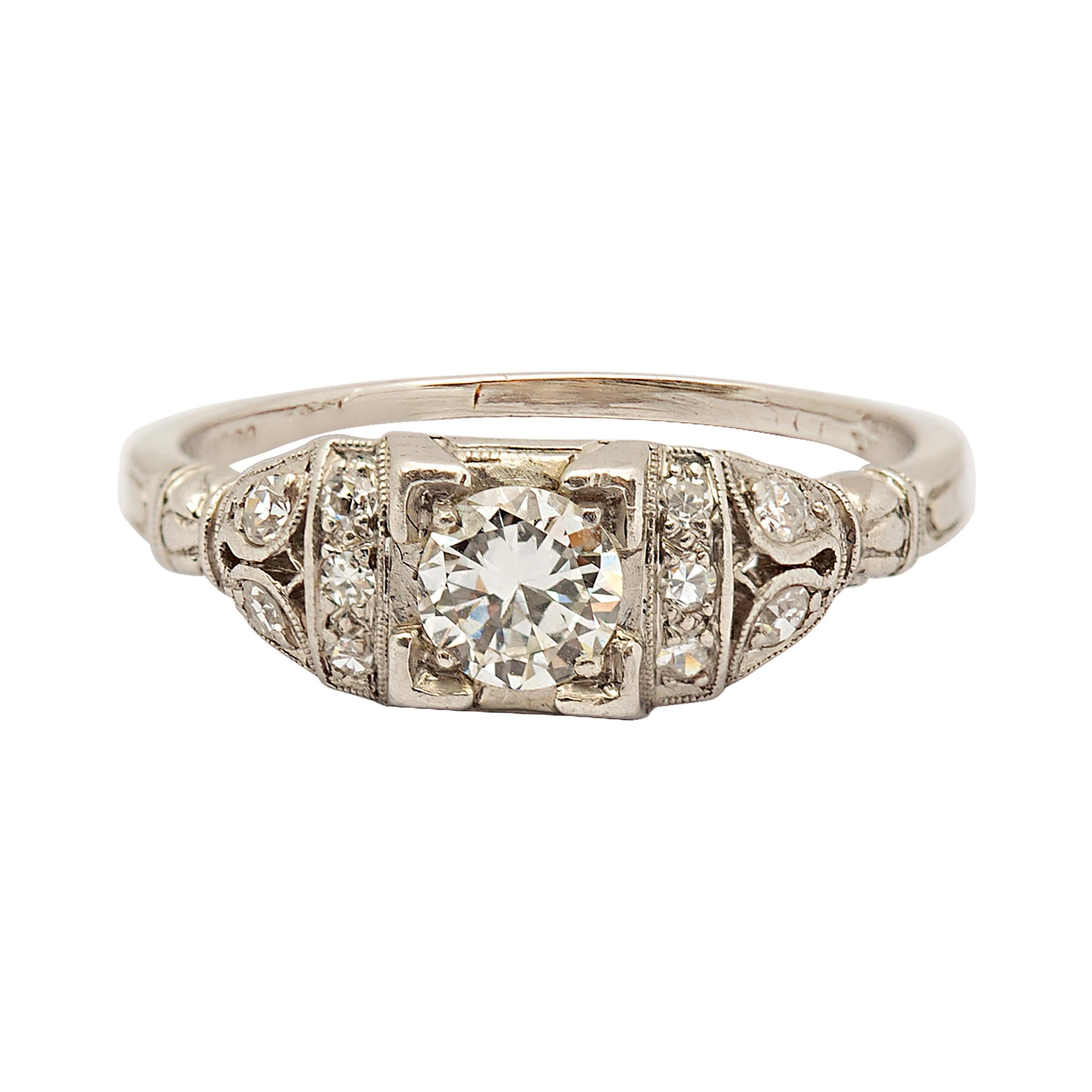 Edwardian 0.40 Carat Diamond Engagement Platinum Ring