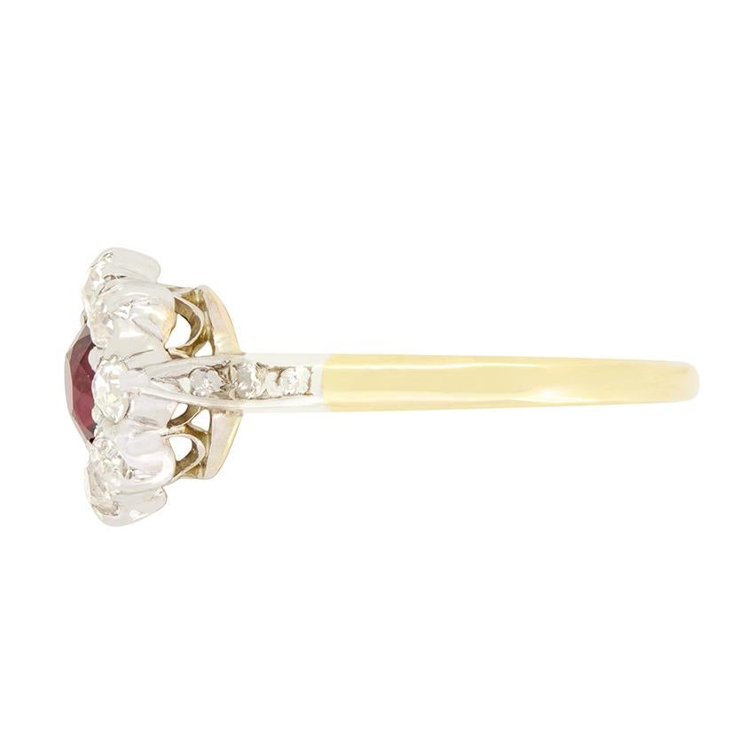 Edwardian 0.40ct Ruby and Diamond Cluster Ring, c.1910s For Sale 1