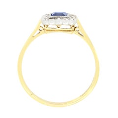 Edwardian 0.40ct Sapphire and Diamond Cluster Ring, c.1910s