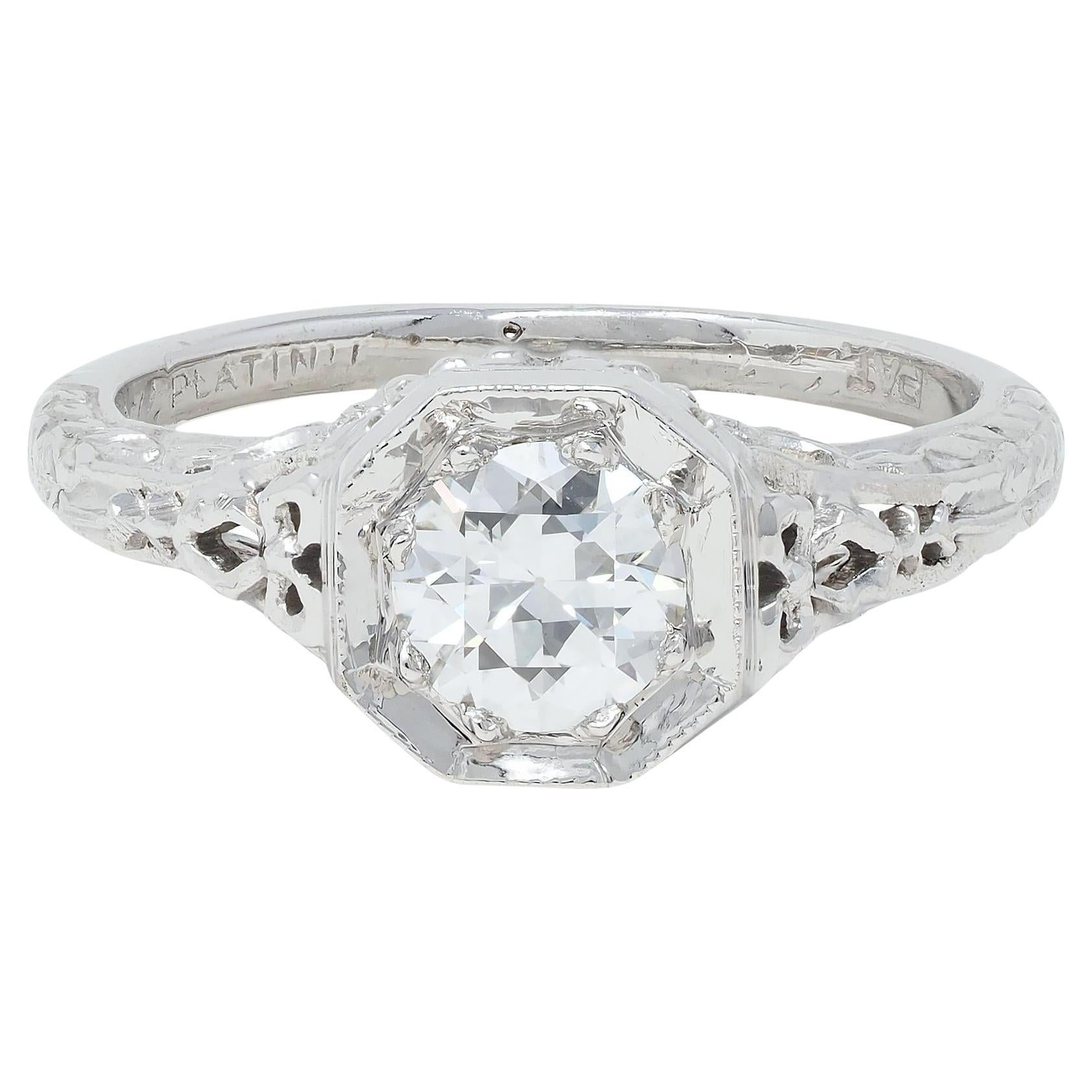 Edwardian 0.45 CTW Old European Diamond Platinum Bow Basket Engagement Ring For Sale