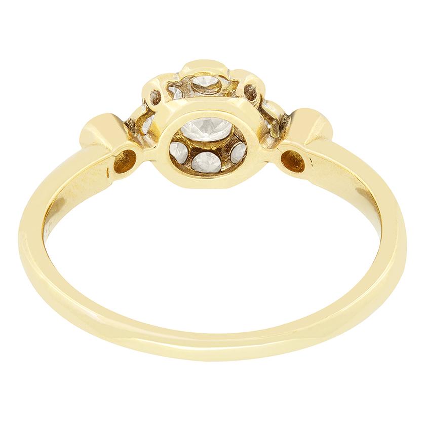 Edwardianischer 0,49ct Diamant-Cluster-Ring, um 1910 im Zustand „Gut“ im Angebot in London, GB