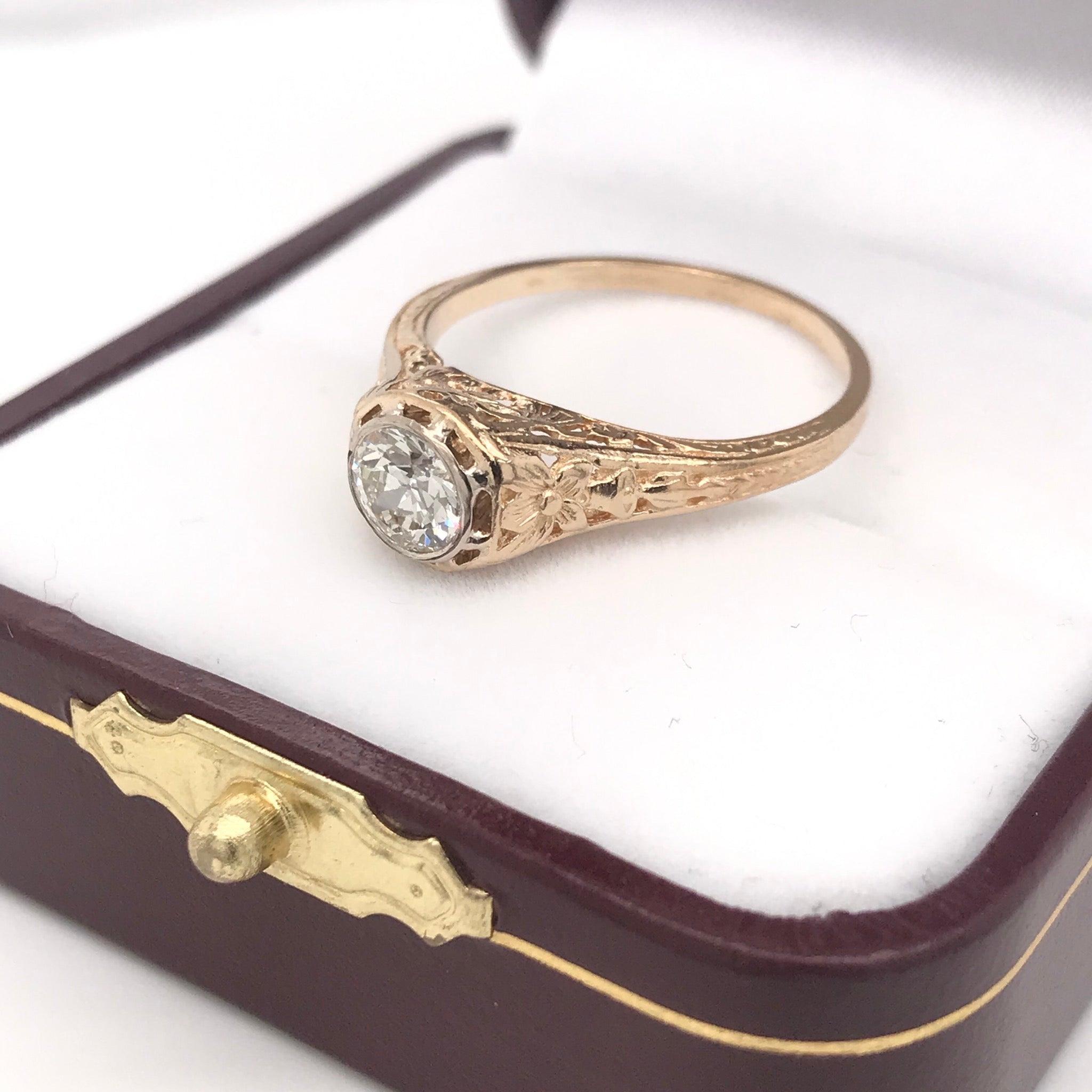 Edwardian 0.5 Carat Diamond Ring 14K Yellow Gold For Sale 1