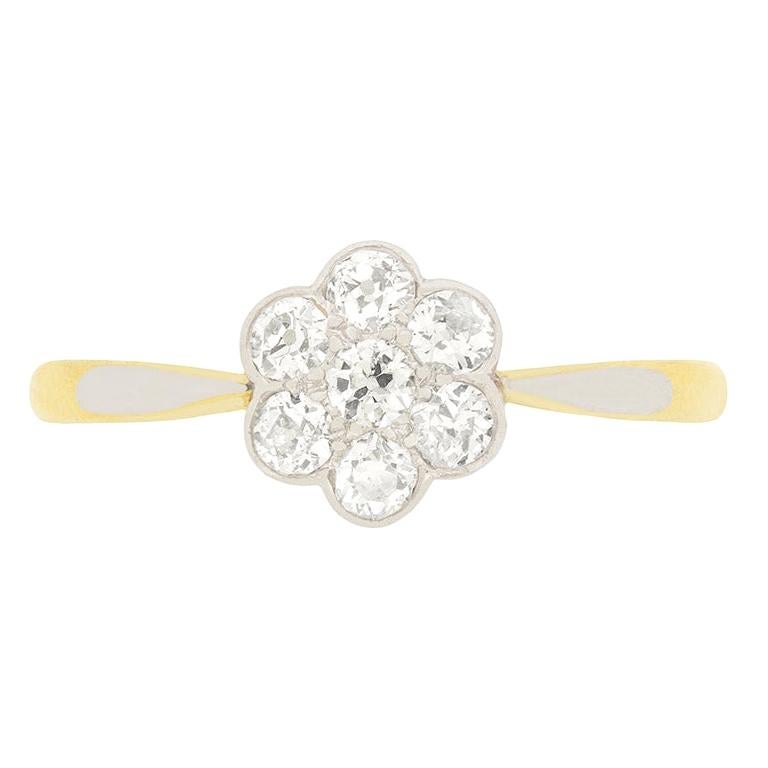 Edwardian 0.50 Carat Diamond Daisy Cluster Ring, circa 1910s For Sale