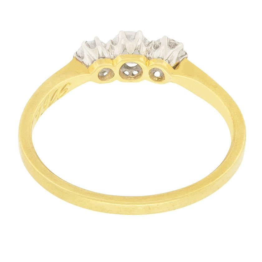 Taglio vecchia miniera Edwardian 0.55ct Diamond Trilogy Ring, c.1910s in vendita