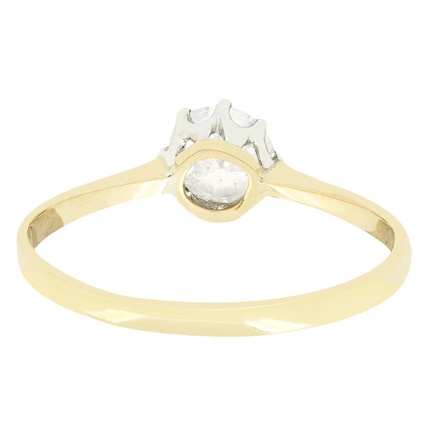 Edwardian 0.58ct Diamond Solitaire Ring, c.1910s In Good Condition For Sale In London, GB