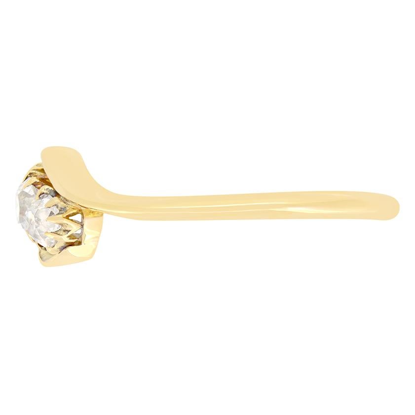 Edoardiano Anello a tre pietre con diamante di Edwardian 0,65ct, C.C. 1912 in vendita