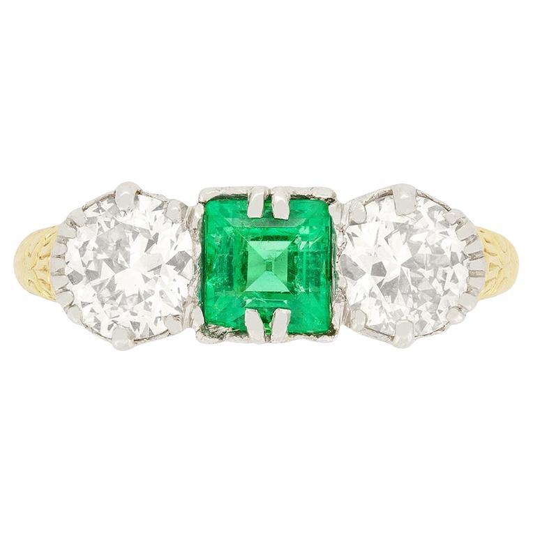 Edwardian 0.65ct Emerald and Diamond Three Stone Ring, c.1910s For Sale