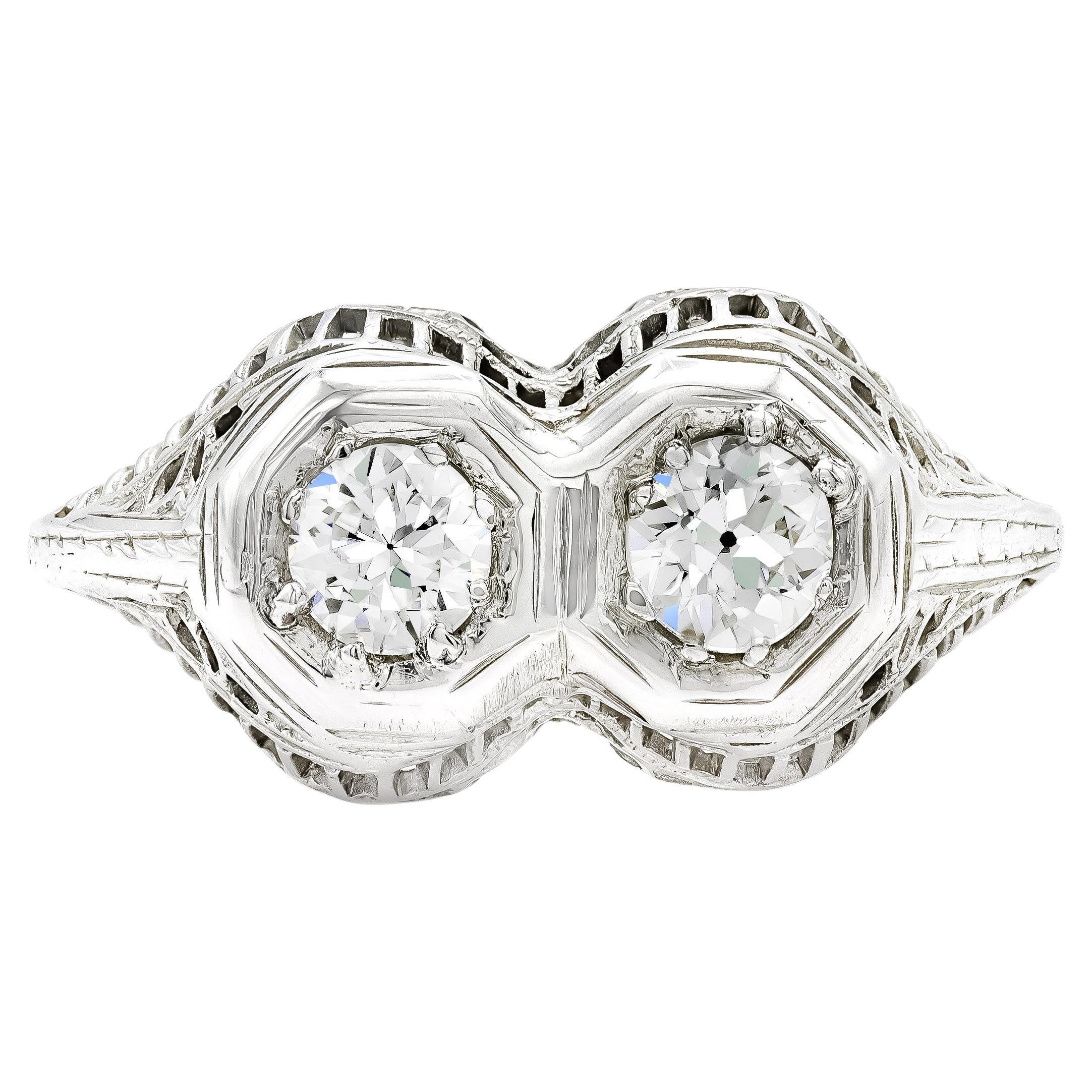 Edwardianisch 0,70 Karat. Diamant Toi et Moi Fassung Ring aus Platin im Angebot
