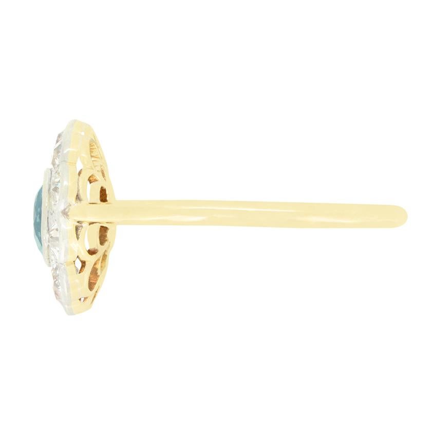 Edoardiano Anello Edwardiano con acquamarina e diamanti a grappolo da 0,70 carati, 1910 ca. in vendita