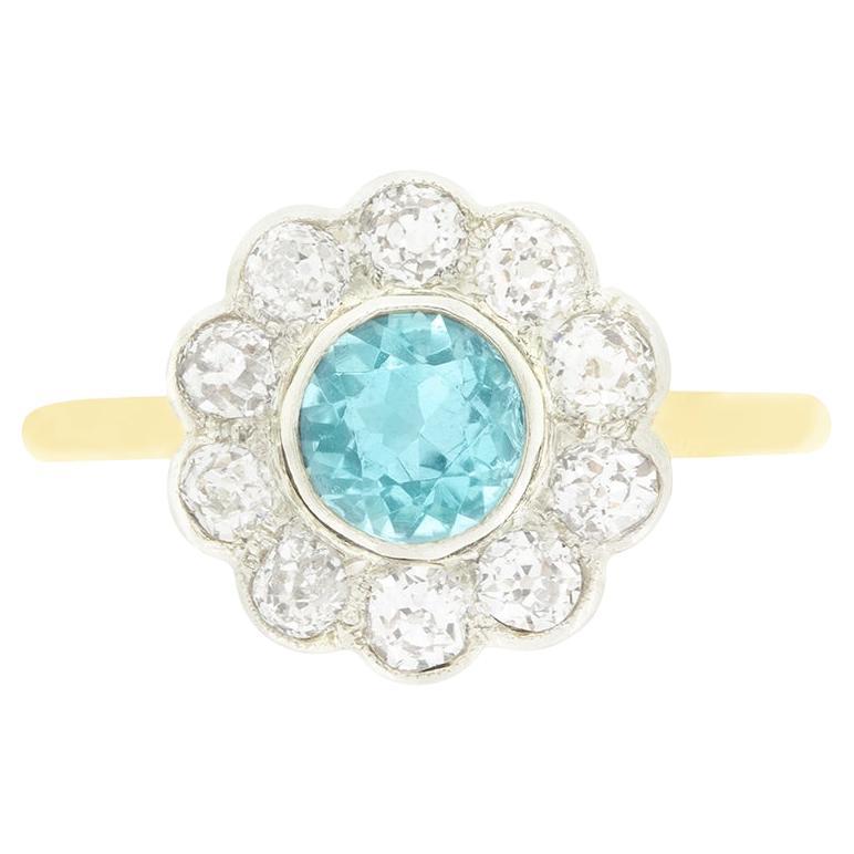 Anello Edwardiano con acquamarina e diamanti a grappolo da 0,70 carati, 1910 ca.