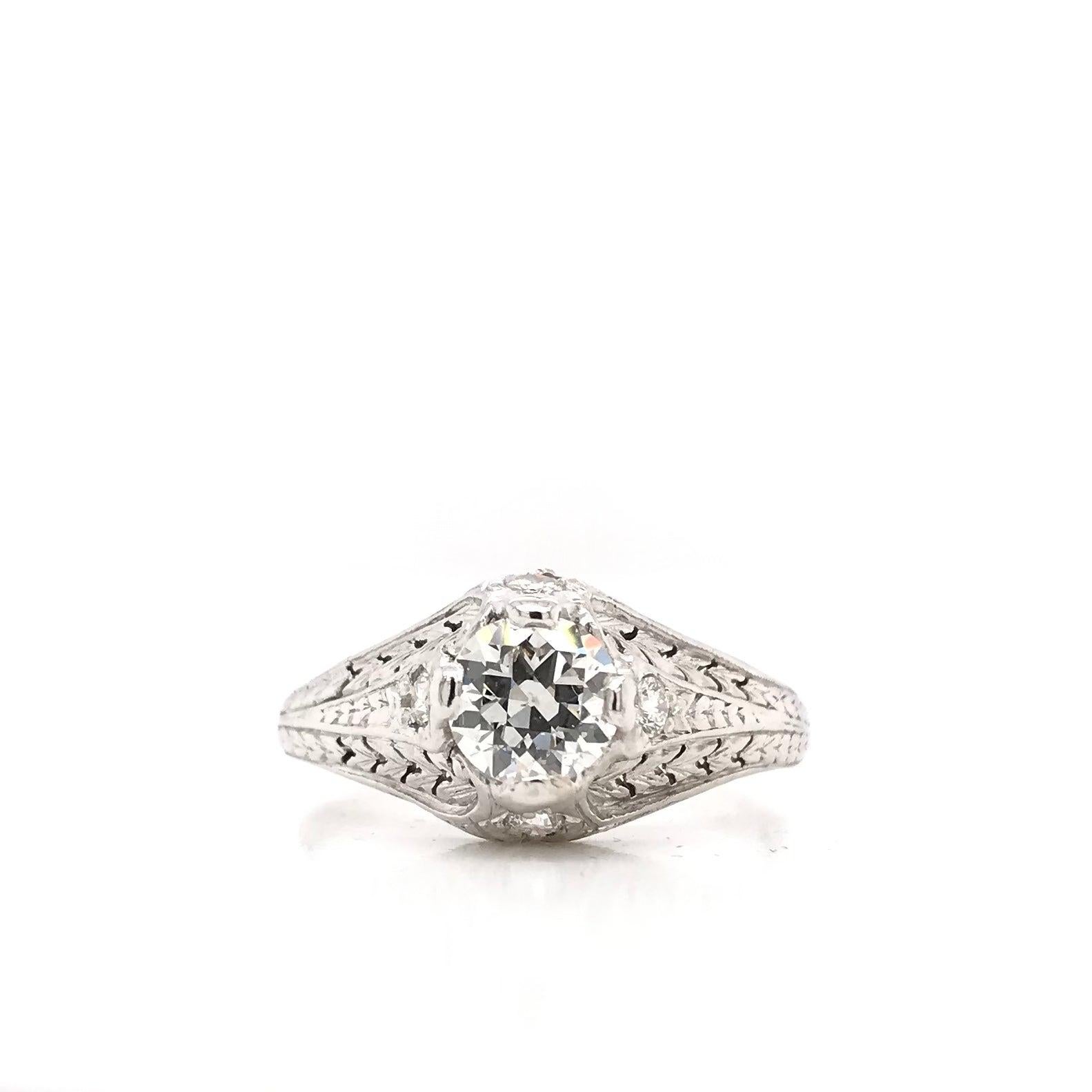 Solitär-Ring aus Platin mit 0,71 Karat Diamant und Platin im edwardianischen Stil im Zustand „Hervorragend“ im Angebot in Montgomery, AL