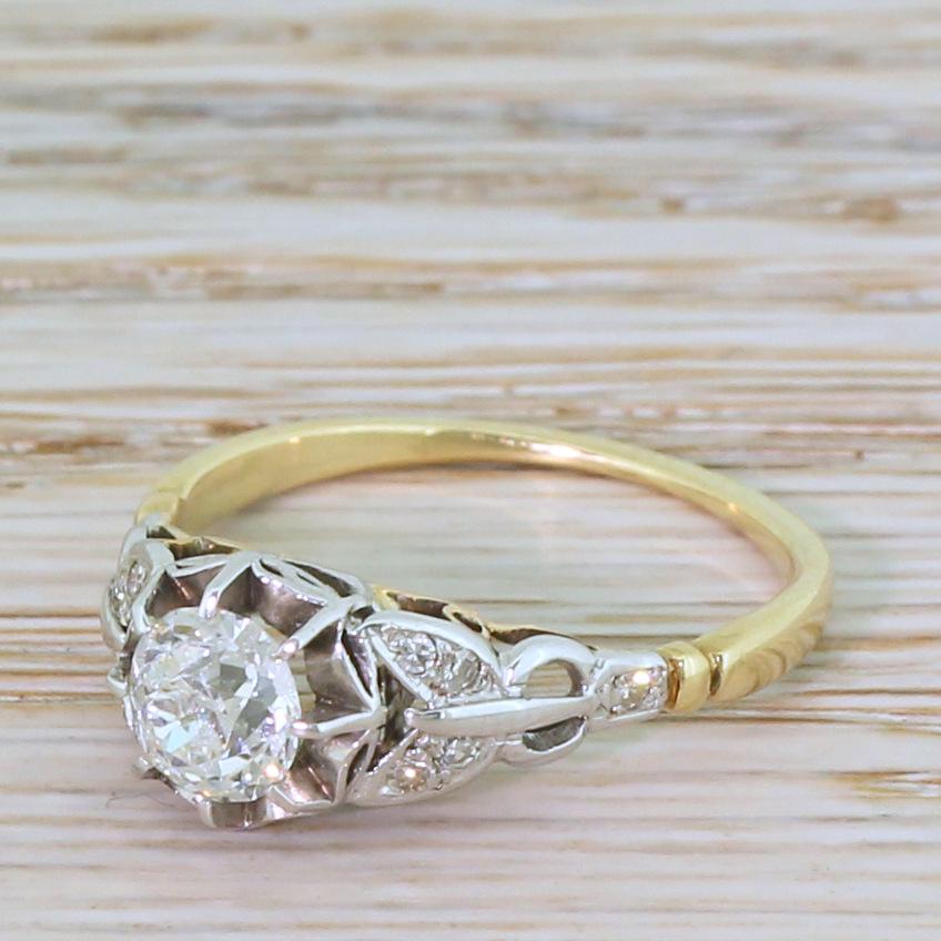 Edwardian 0.71 Carat Old Cut Diamond Engagement Ring, circa 1910 For Sale 3