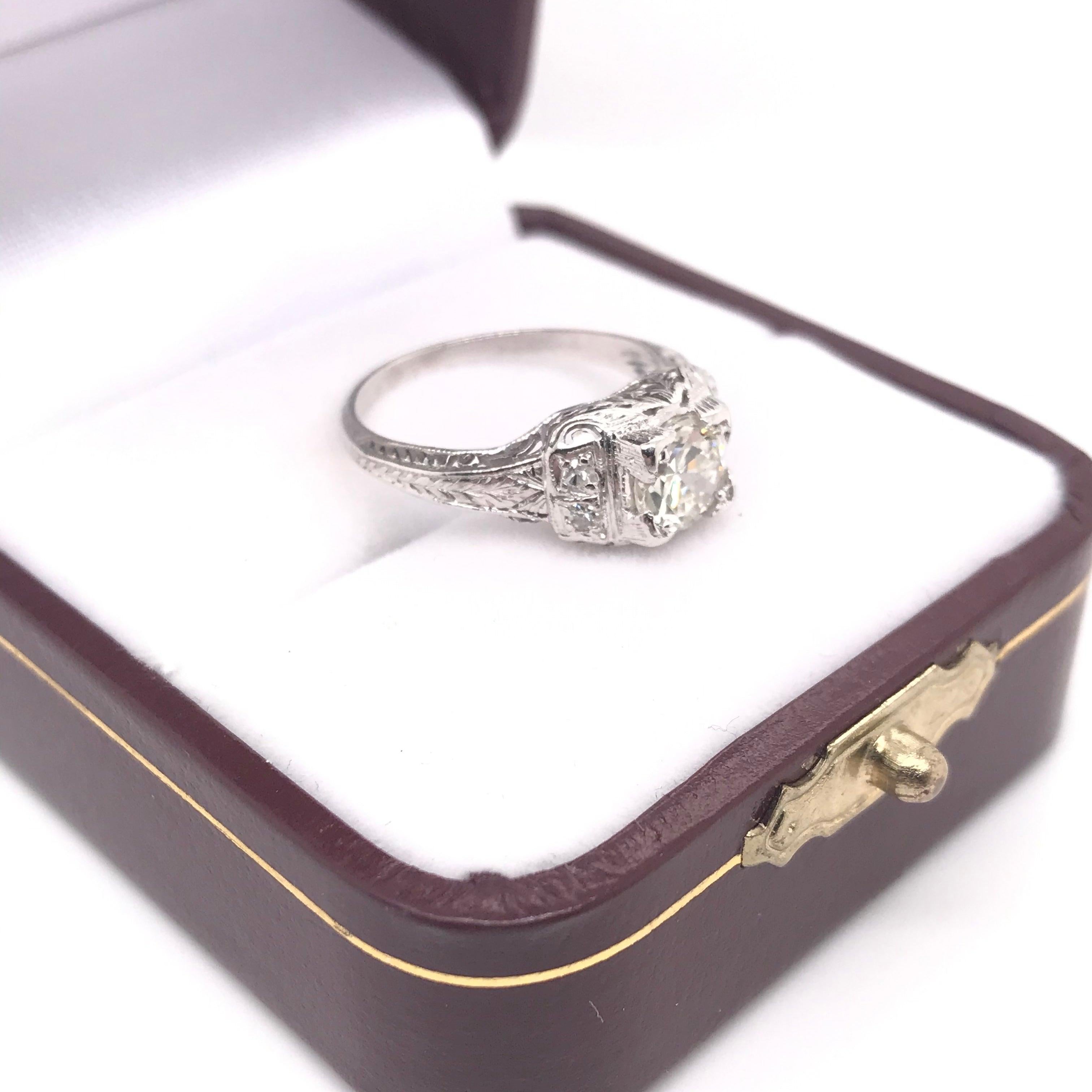Edwardian 0.74 Carat Diamond and Platinum Filigree Ring For Sale 6