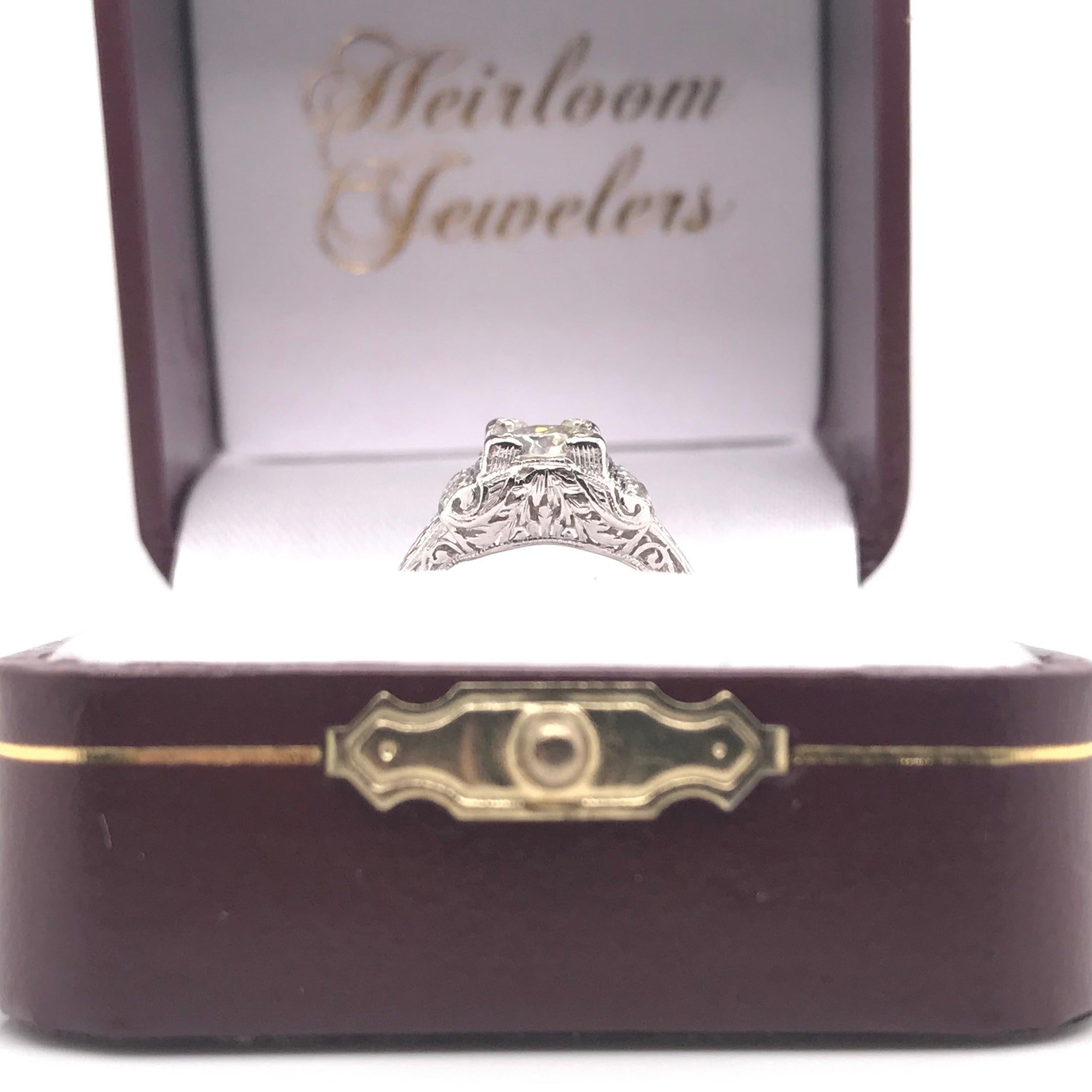 Edwardian 0.74 Carat Diamond and Platinum Filigree Ring For Sale 3