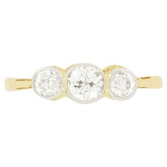 Edwardian 0.75ct Diamond Three Stone Ring, c.1910s