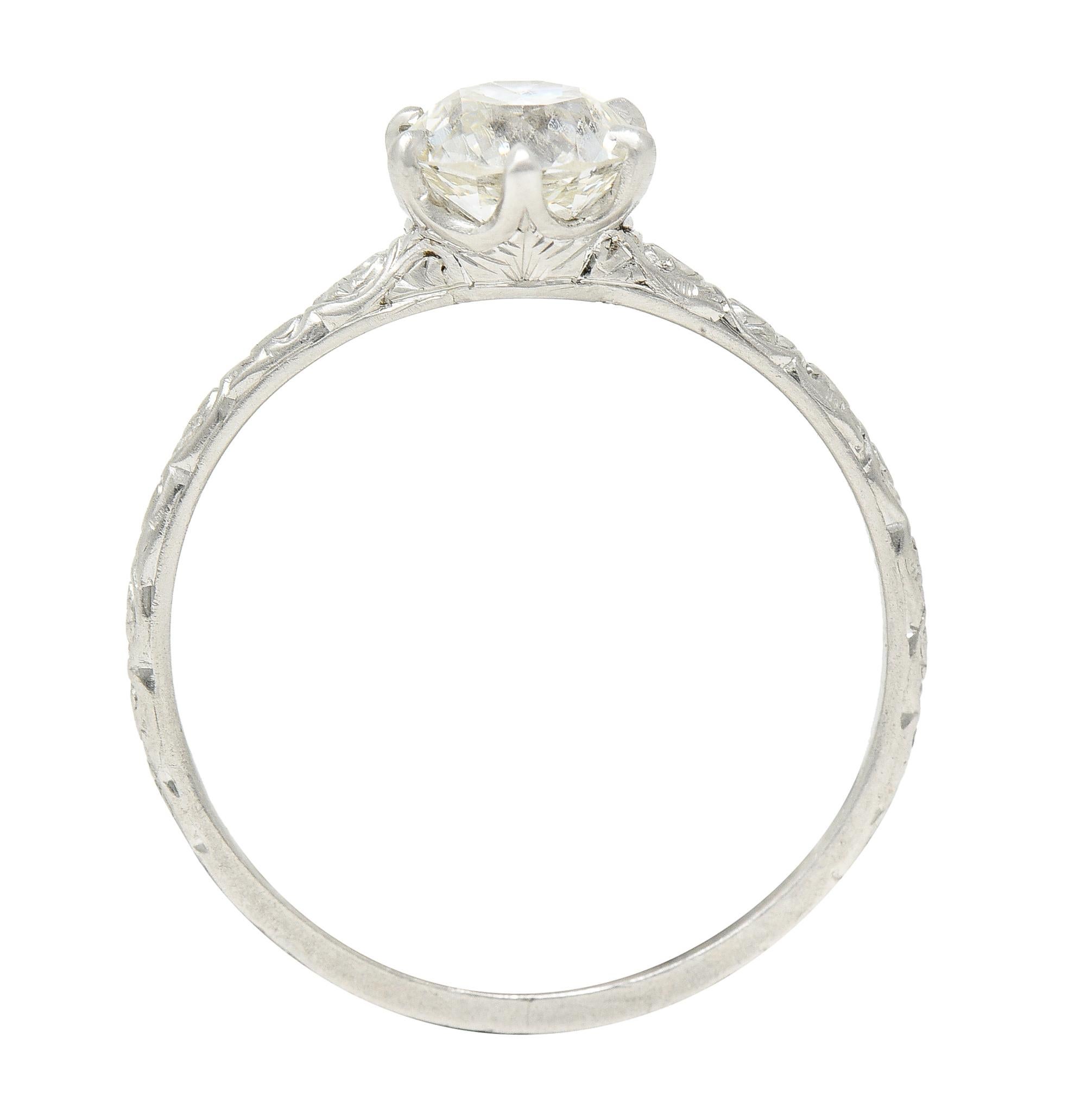 Edwardian 0.85 Carat Old European Cut Diamond Platinum Antique Engagement Ring For Sale 4