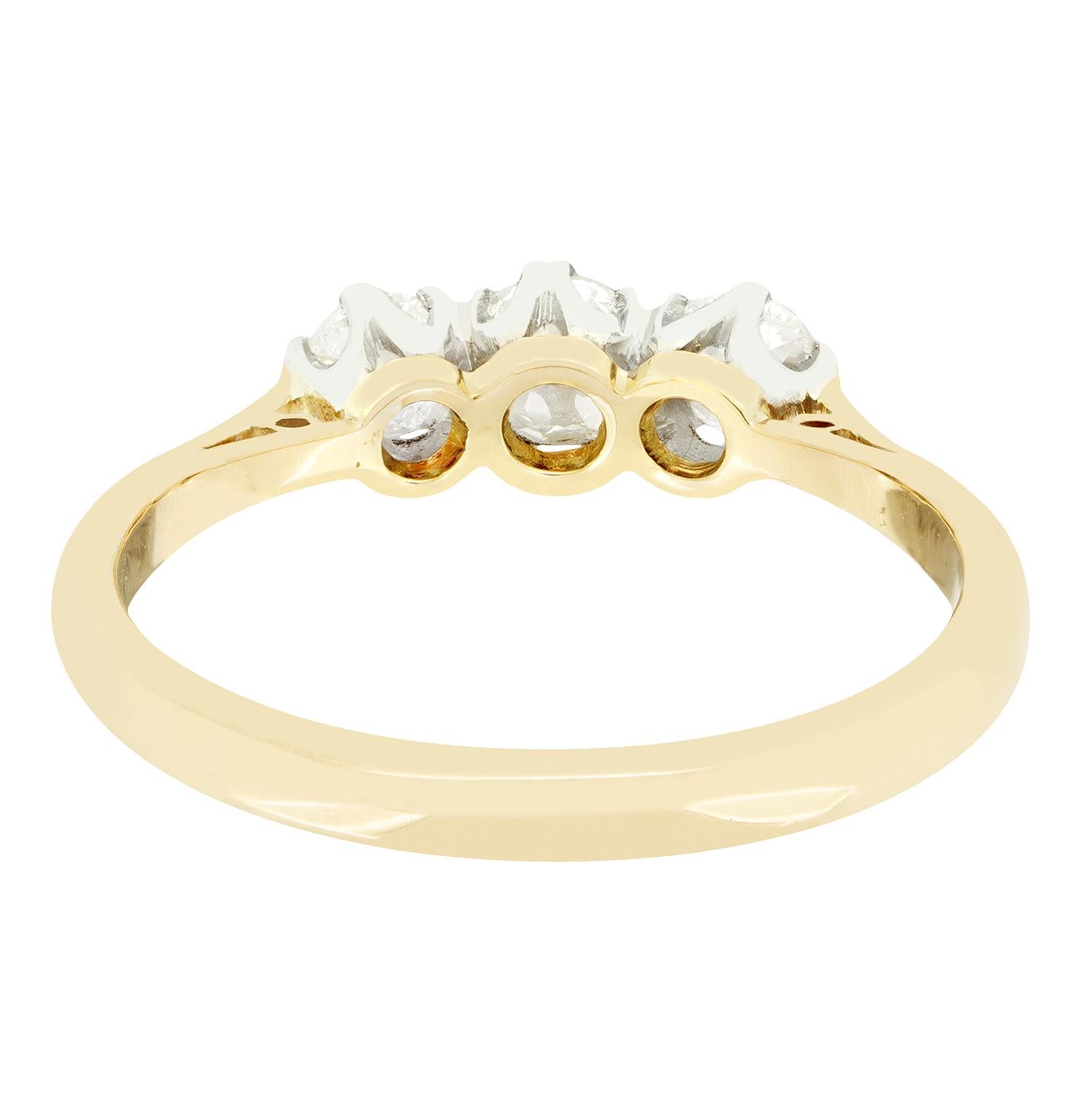 Edwardianischer 0,85ct Diamond Three Stone Ring, um 1910 im Zustand „Gut“ im Angebot in London, GB