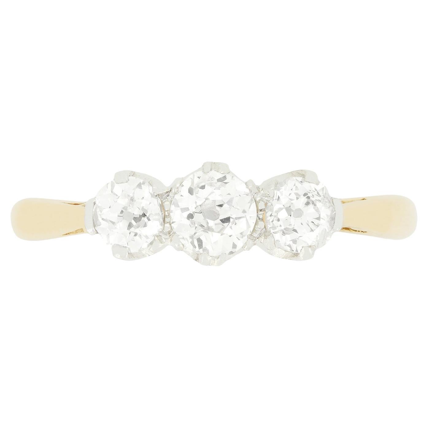 Bague édouardienne de 0,85ct Diamond Three Stone Ring, c.1910s