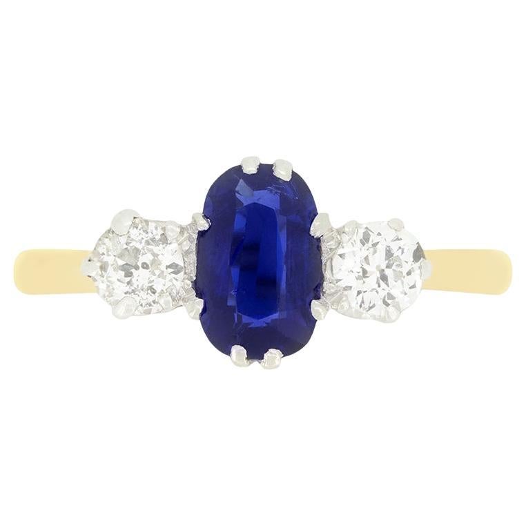 Ring mit drei Steinen, edwardianischer 0,85 Karat Saphir und Diamant, ca. 1910er Jahre