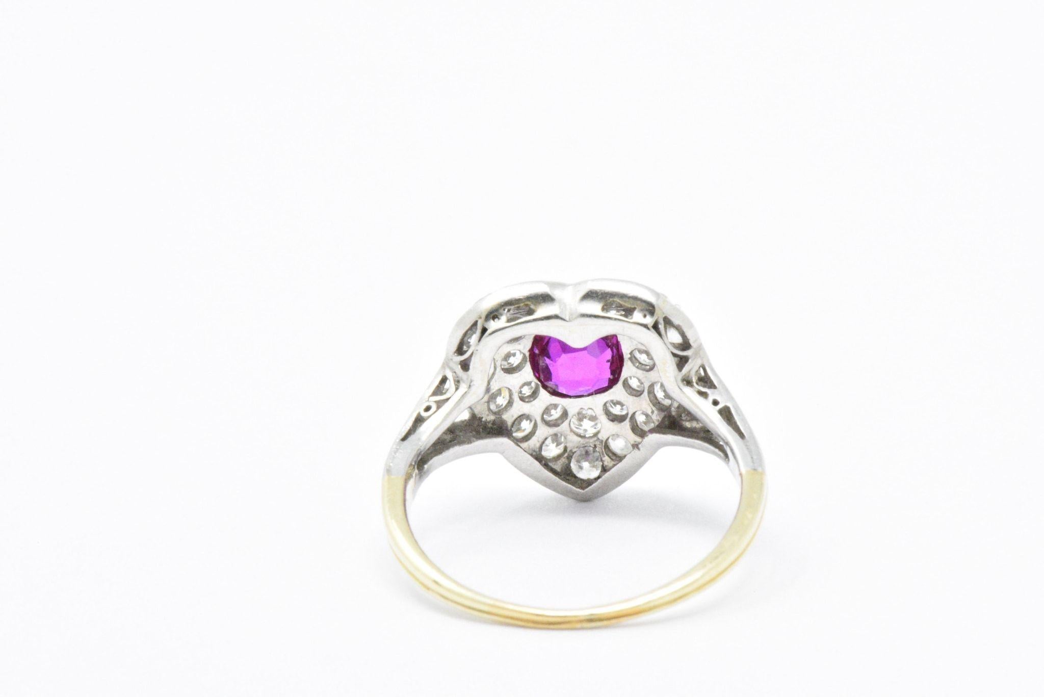 Edwardian Burma Ruby Diamond Platinum-Topped 14 Karat Gold Heart Ring 1