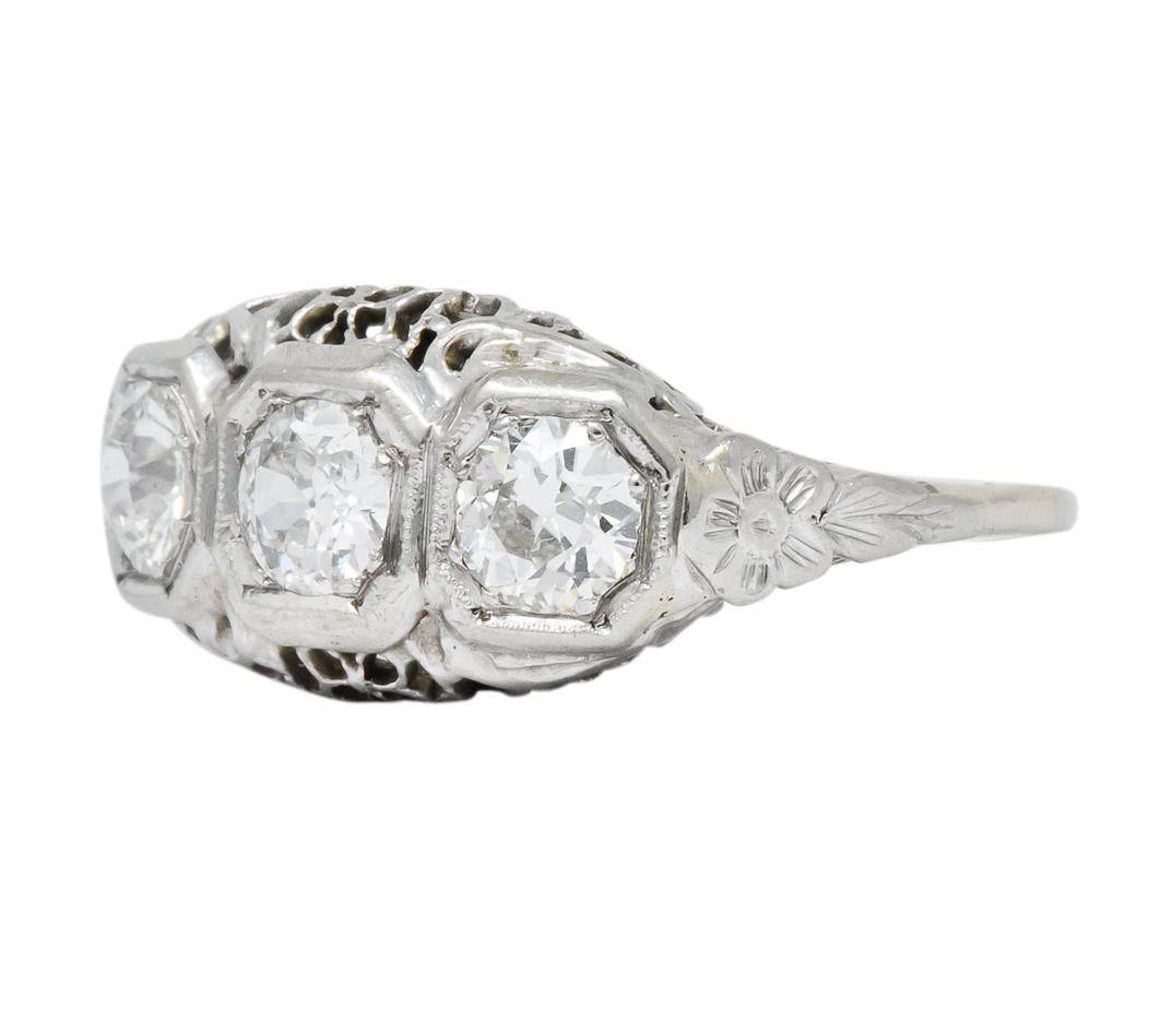 Edwardian 1.00 Carat Diamond Platinum-Topped 14 Karat White Gold Ring 1