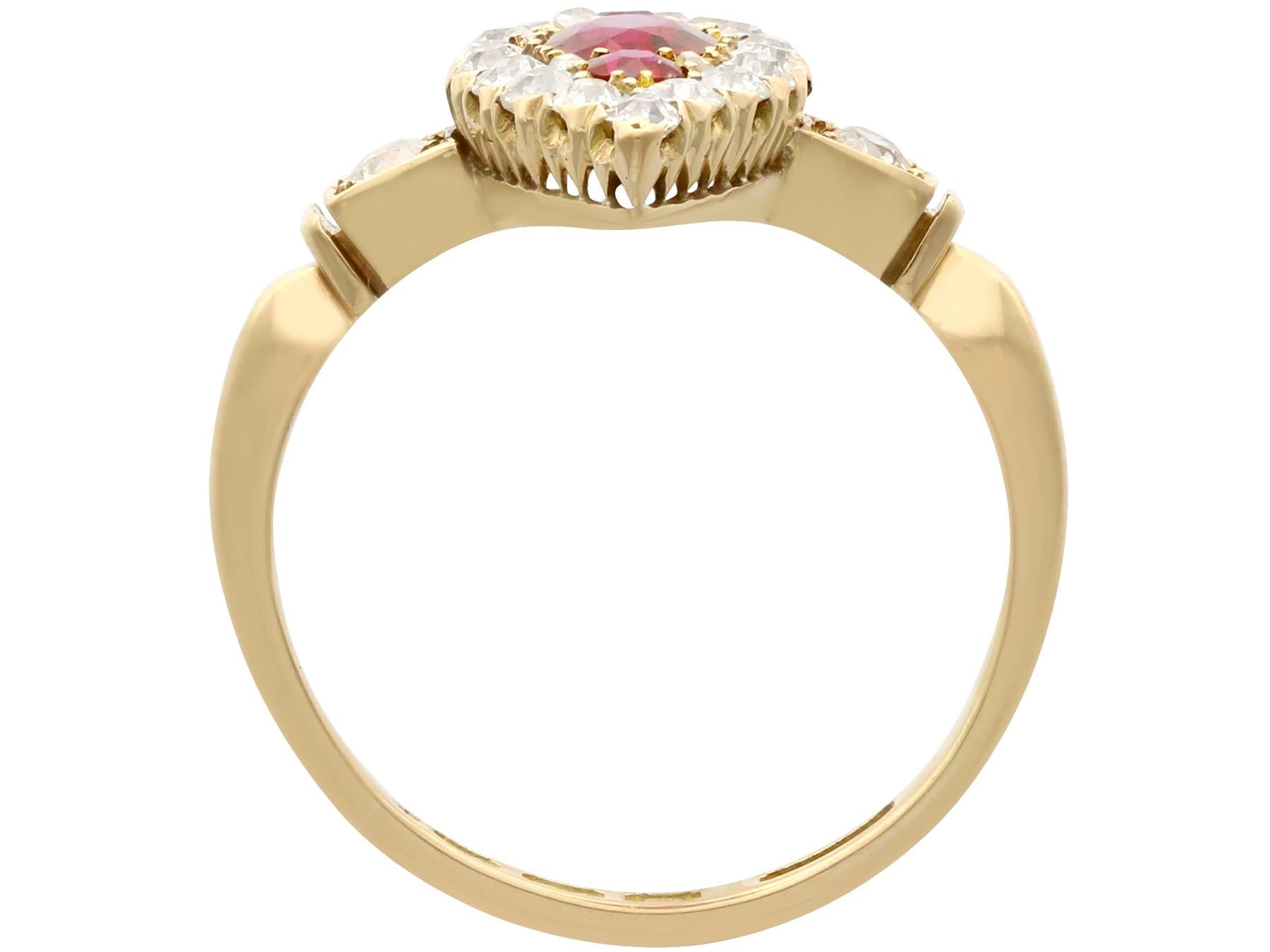 Edwardian 1.00 Carat Siam Ruby and 1.12 Carat Diamond Yellow Gold Cocktail Ring For Sale 1