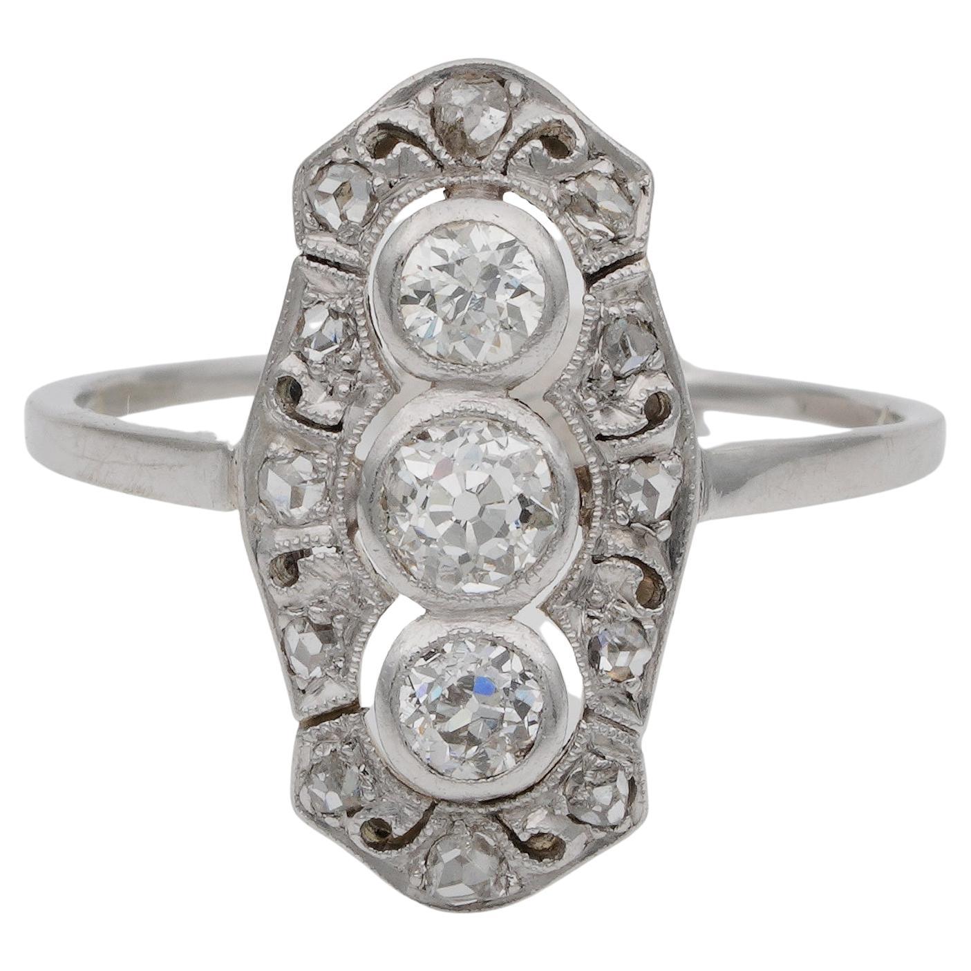 Edwardian 1.00 Ct Diamond Platinum Panel ring For Sale