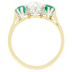 Edwardian 1.00ct Diamond and Emerald Trilogy Ring, c.1910s