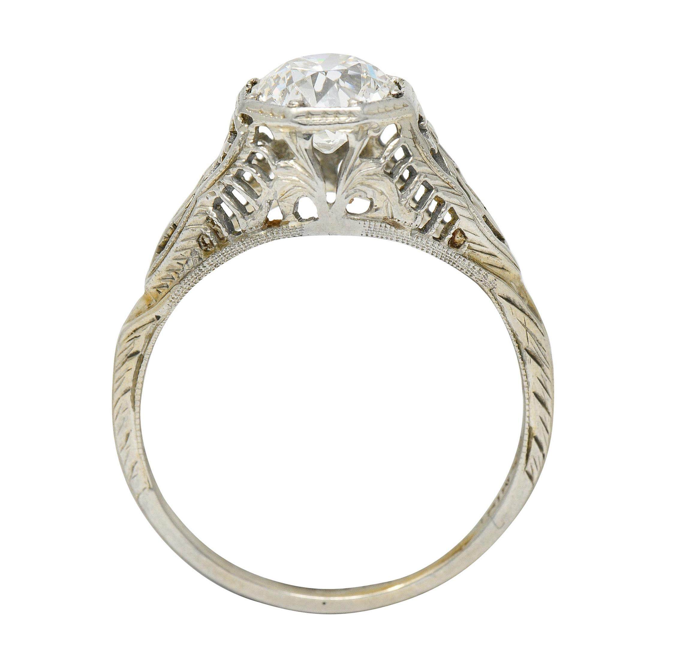 Edwardian 1.02 Carats Diamond 18 Karat White Gold Foliate Engagement Ring Ging In Excellent Condition For Sale In Philadelphia, PA