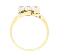 Edwardian 1.05ct Diamond Three Stone Twist Ring, c.1910s