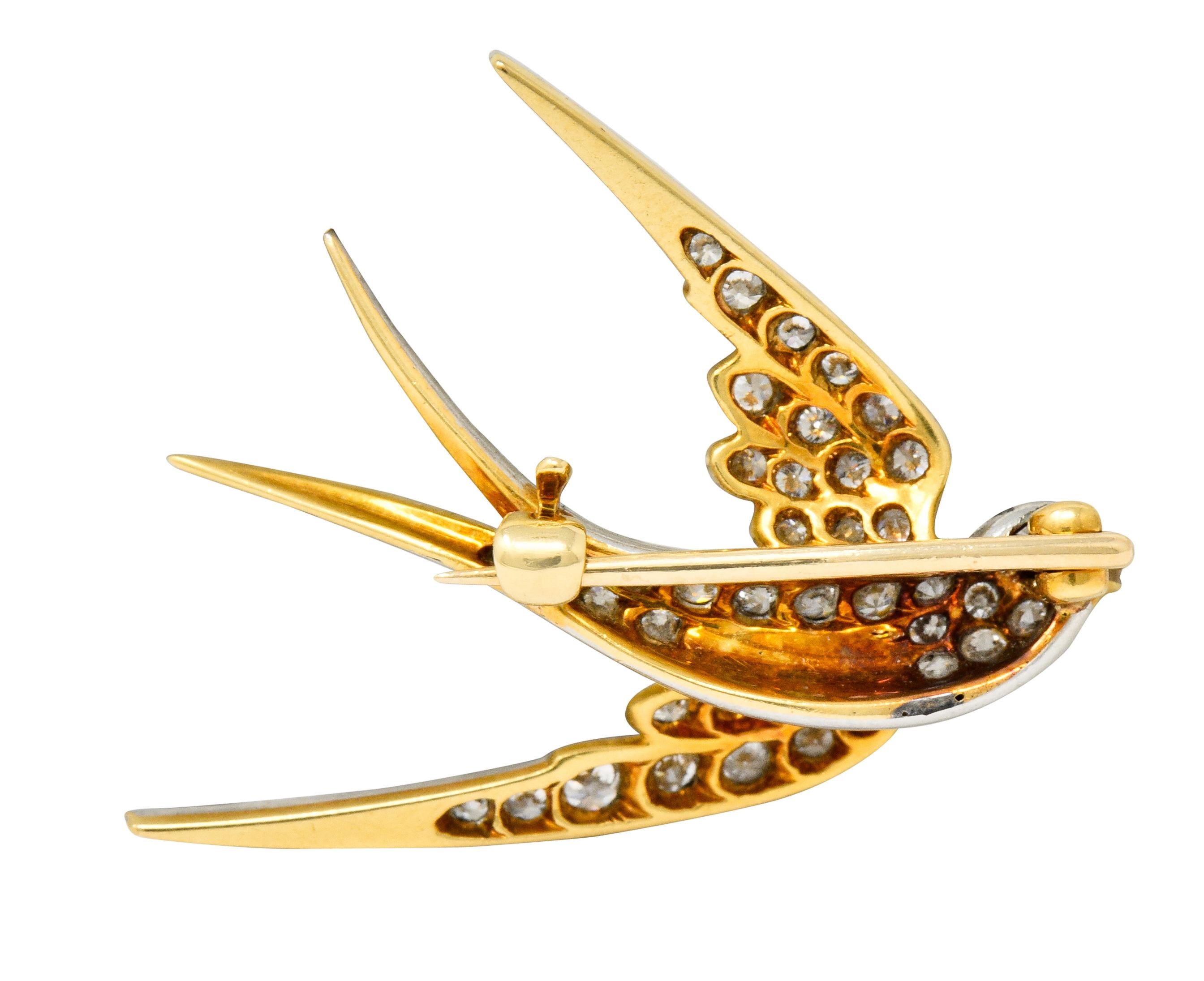 Women's or Men's Edwardian 1.06 Carat Pave Diamond Platinum-Topped 18 Karat Gold Swallow Bird Pin